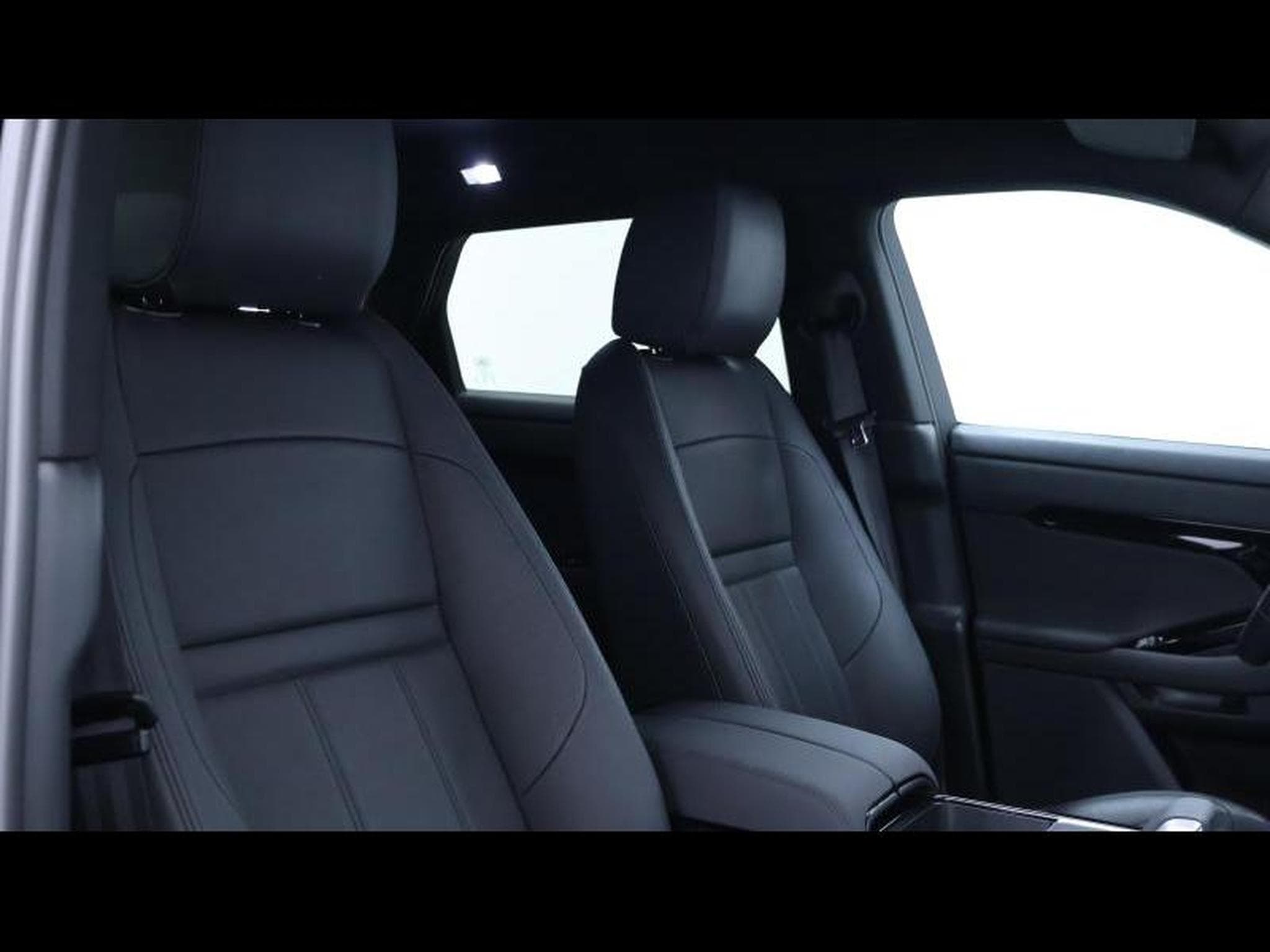 Land-Rover Range Rover Evoque D165 S AWD Auto (2025) - Photo 12