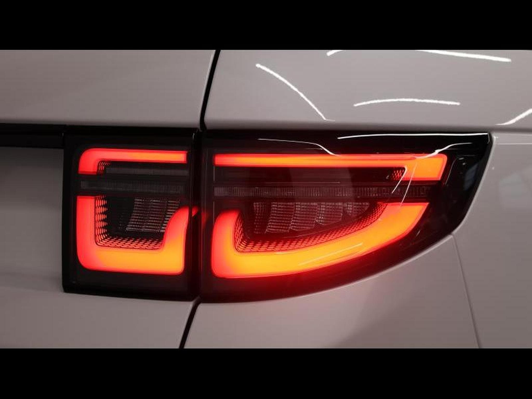 Land-Rover Discovery Sport D165 S AWD AUTO (2025) - Photo 10
