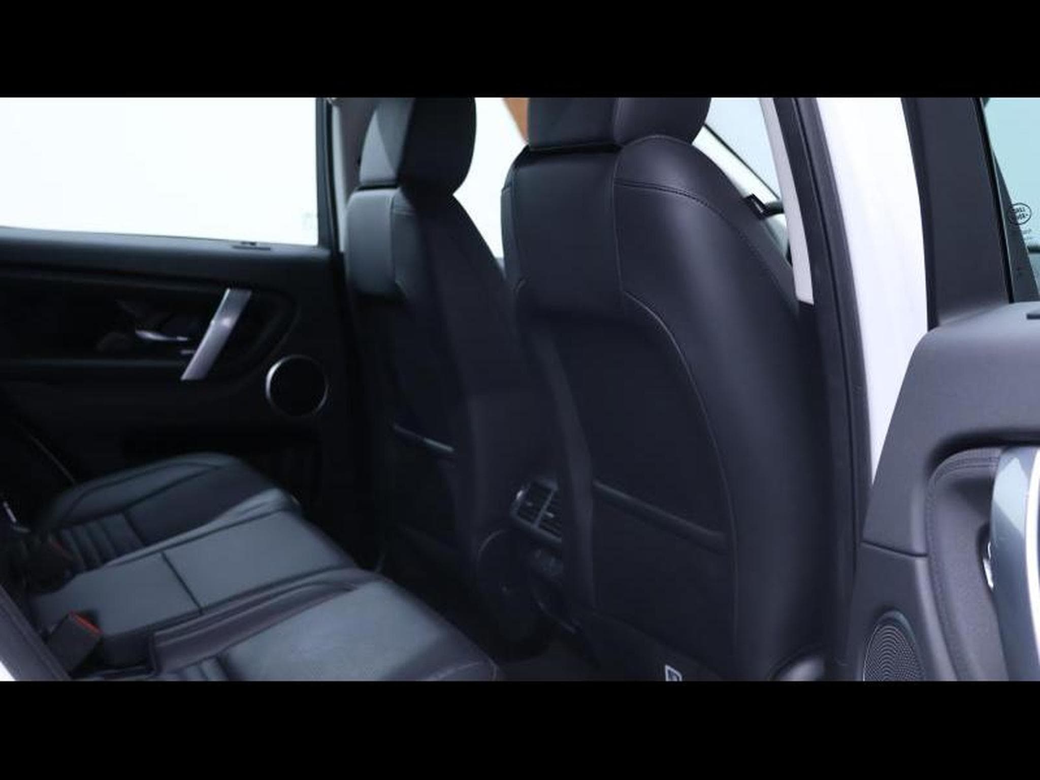 Land-Rover Discovery Sport D165 S AWD AUTO (2025) - Photo 14