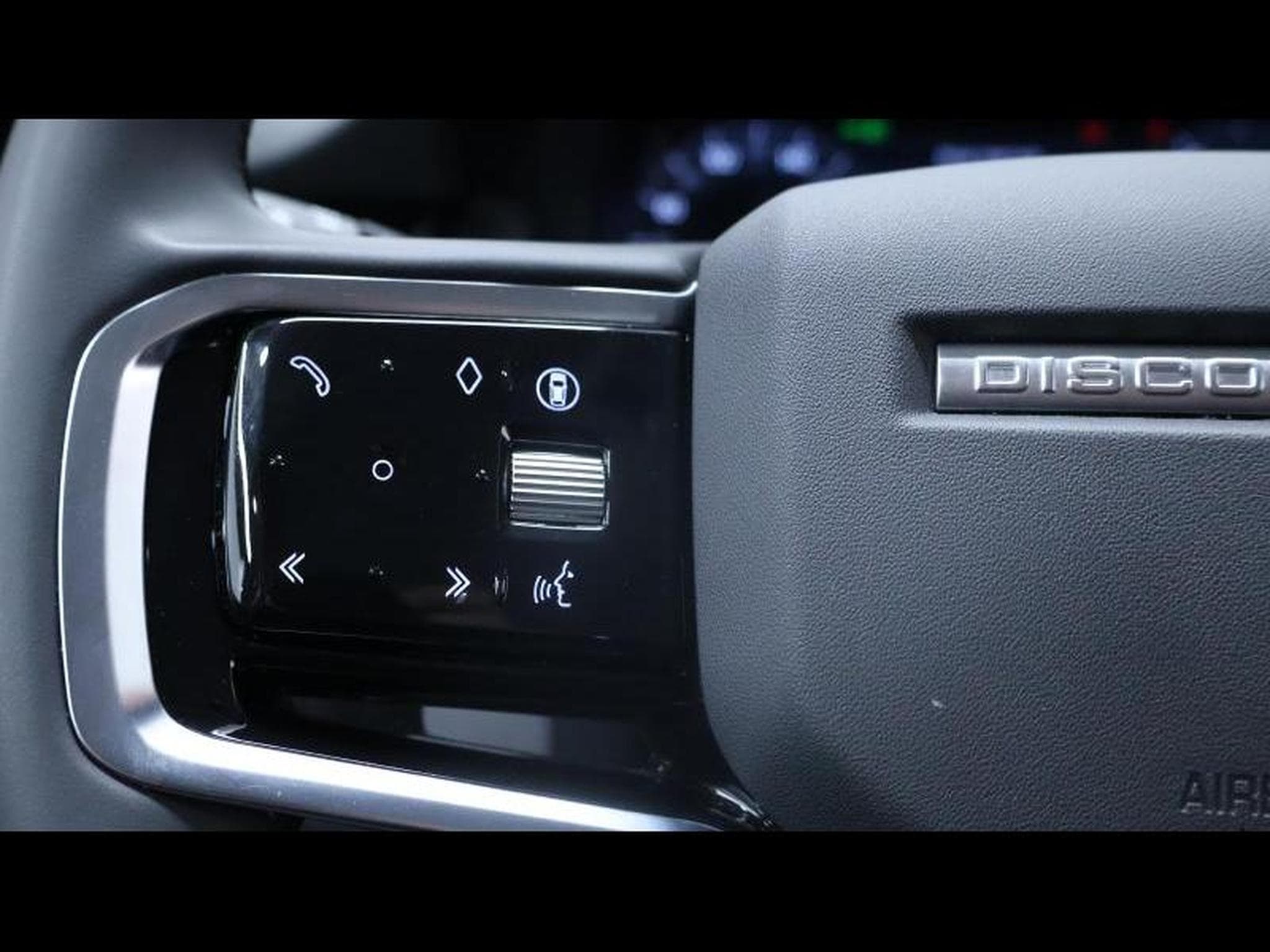 Land-Rover Discovery Sport D165 S AWD AUTO (2025) - Photo 17
