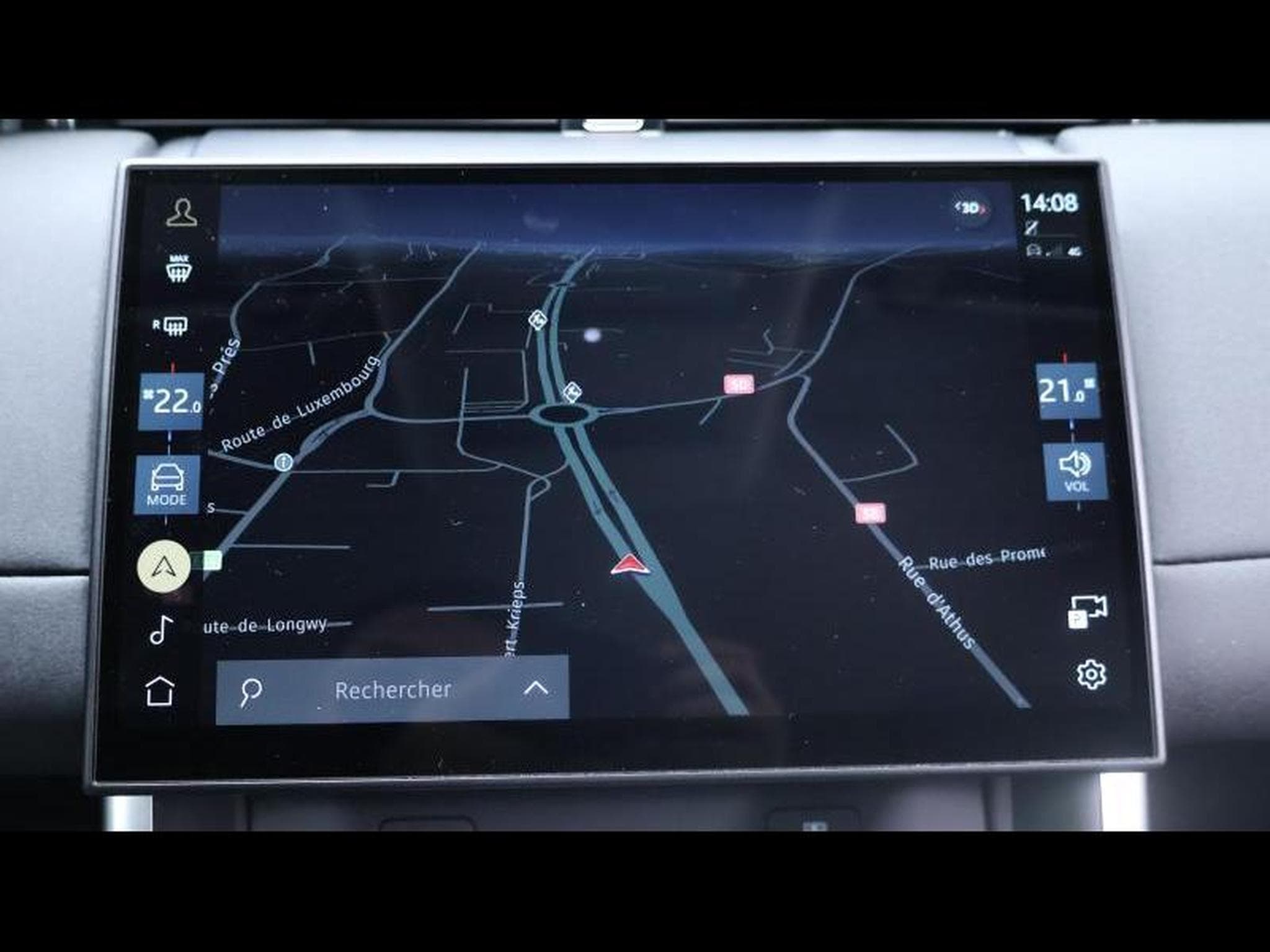 Land-Rover Discovery Sport D165 S AWD AUTO (2025) - Photo 21