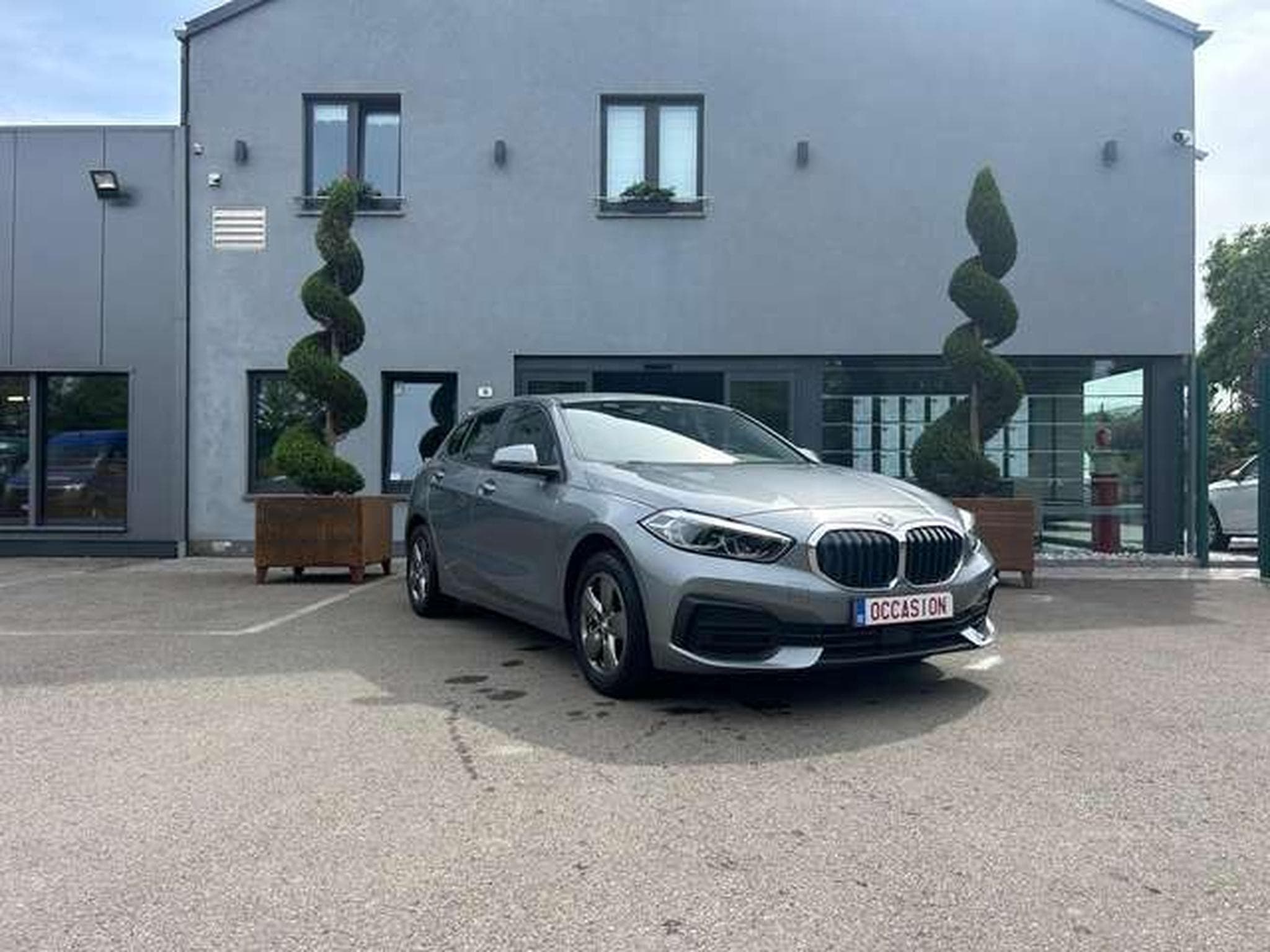 BMW 116 BUSINESS EDITION 5PORTES 109CV (2023) - Photo 2