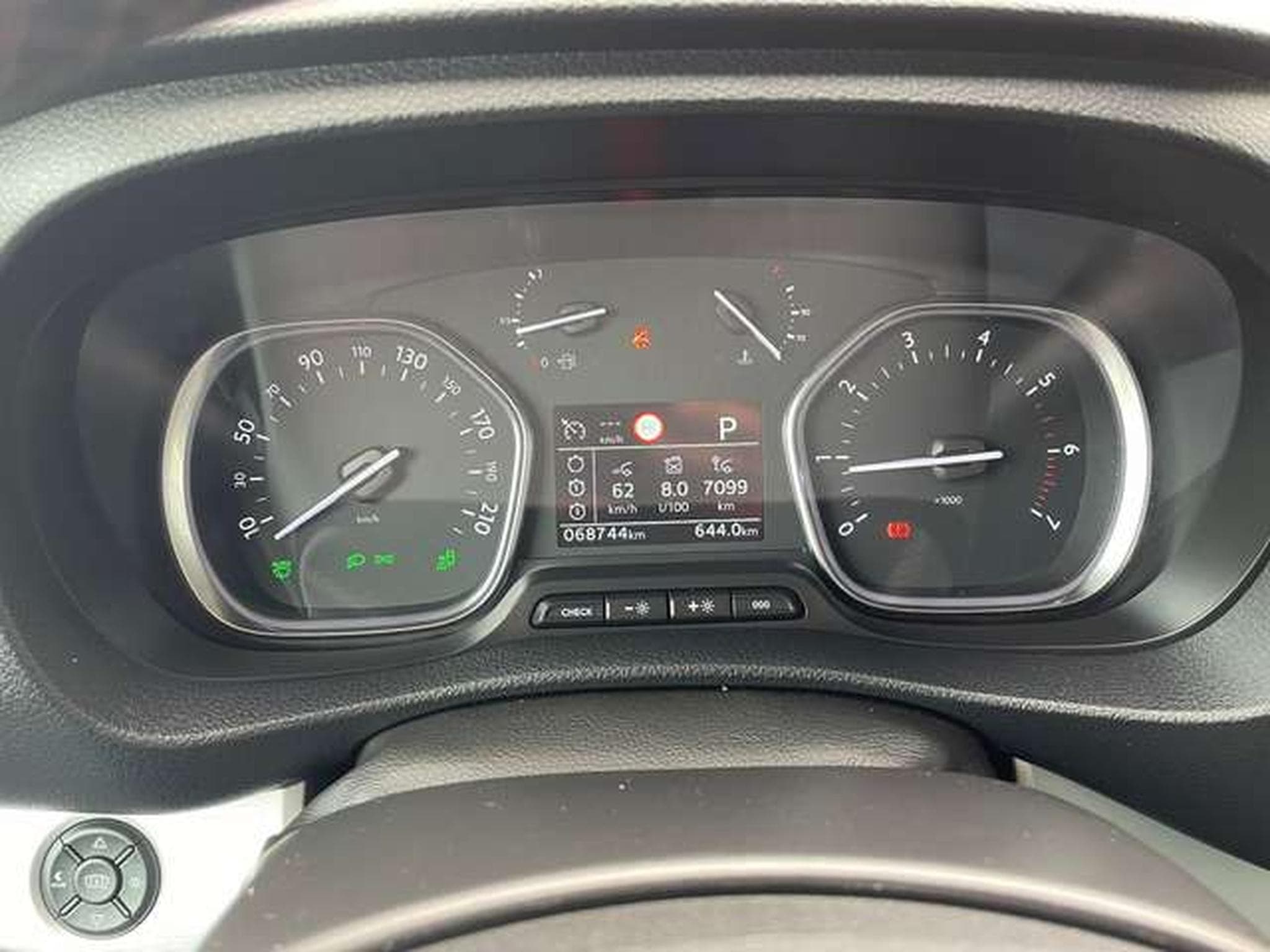 Citroën Spacetourer Jumpy XL 180 EAT8 - GARANTIE JUSQU'A 05/2029 (2020) - Foto 13