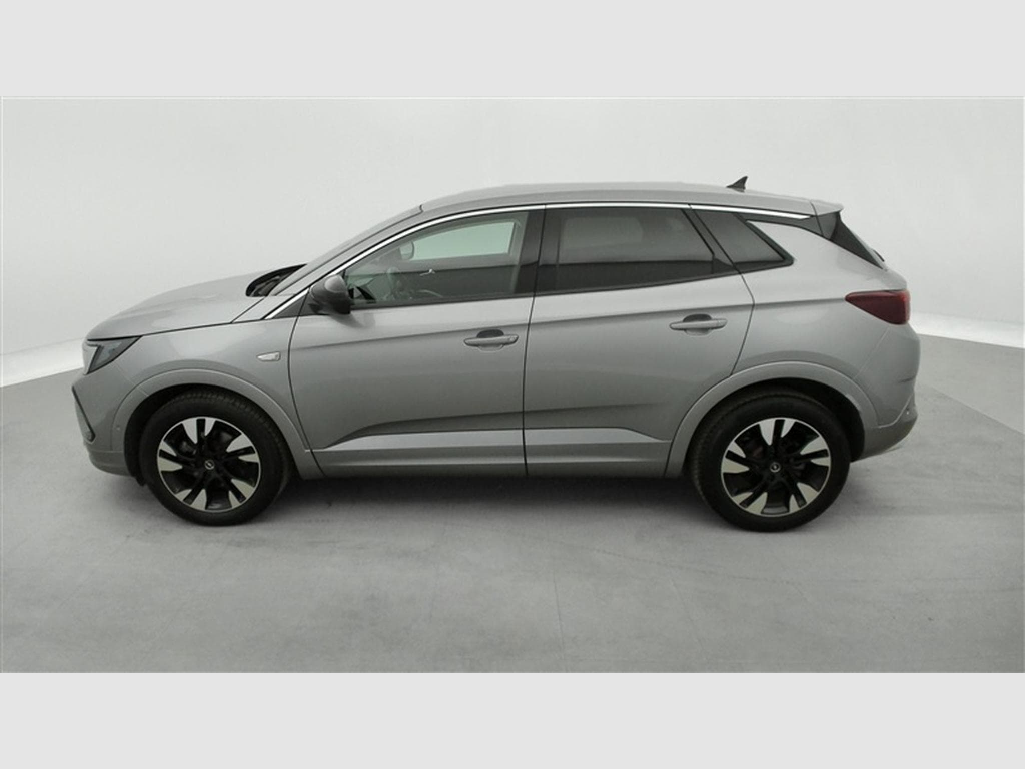 Opel Grandland 1.2 Turbo Business Elegance S&S (2023) - Photo 3