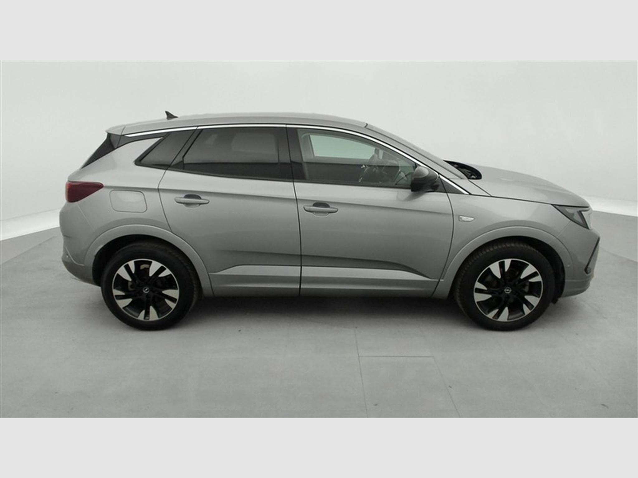 Opel Grandland 1.2 Turbo Business Elegance S&S (2023) - Photo 23