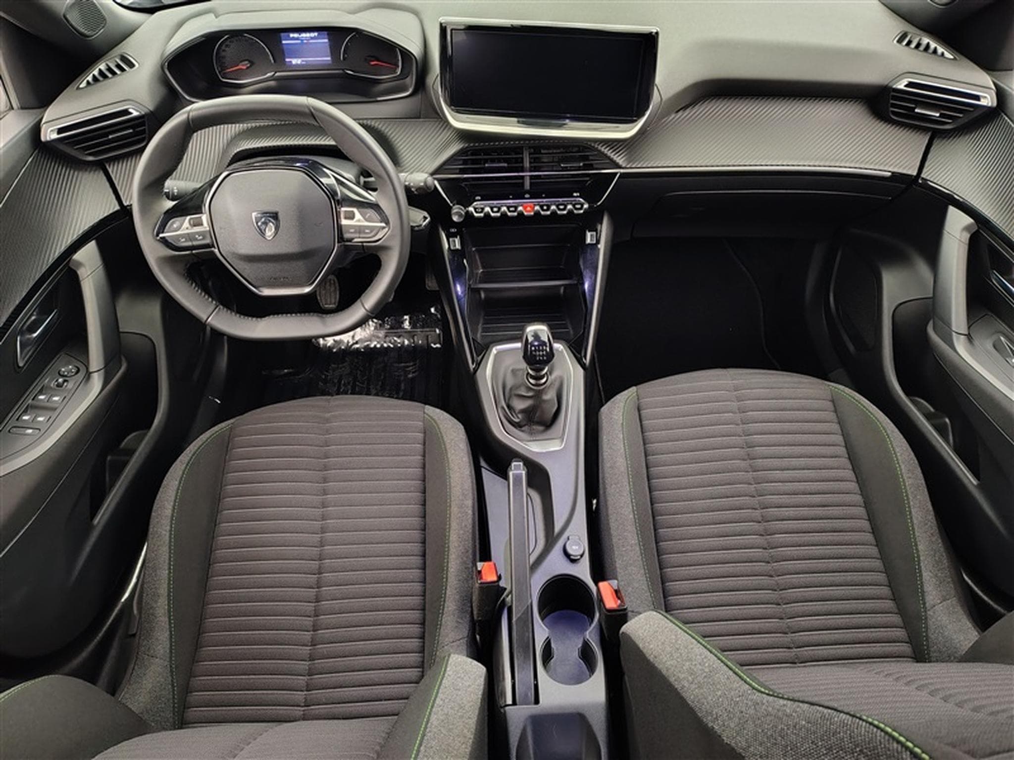 Peugeot 2008 1.2 Turbo 100Cv  Navi / Led / PDC (2024) - Photo 8