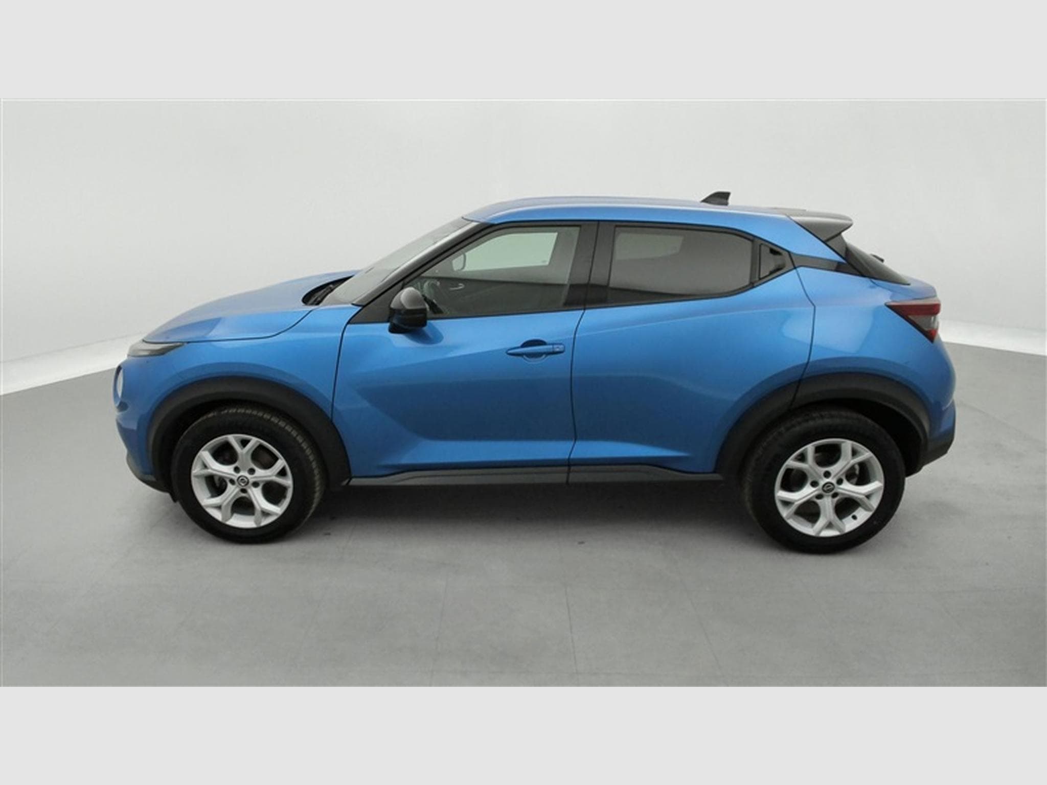 Nissan Juke 1.0 DIG-T 2WD N-Connecta (EU6AP) (2021) - Photo 3