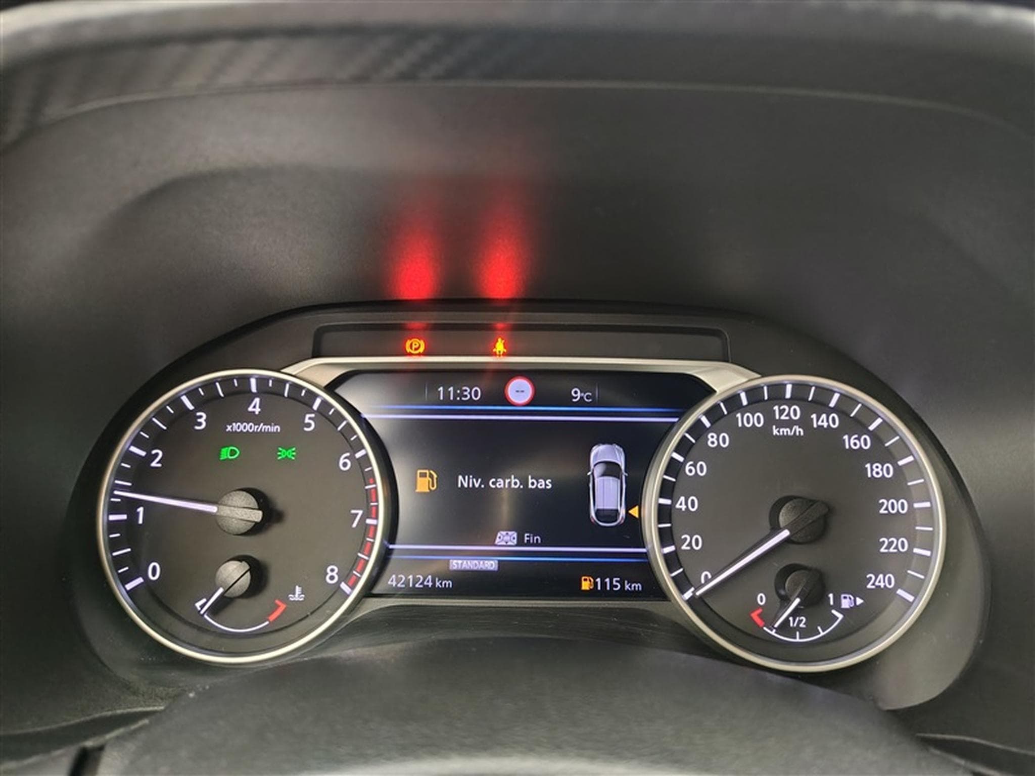 Nissan Juke 1.0 DIG-T 2WD N-Connecta (EU6AP) (2021) - Photo 10