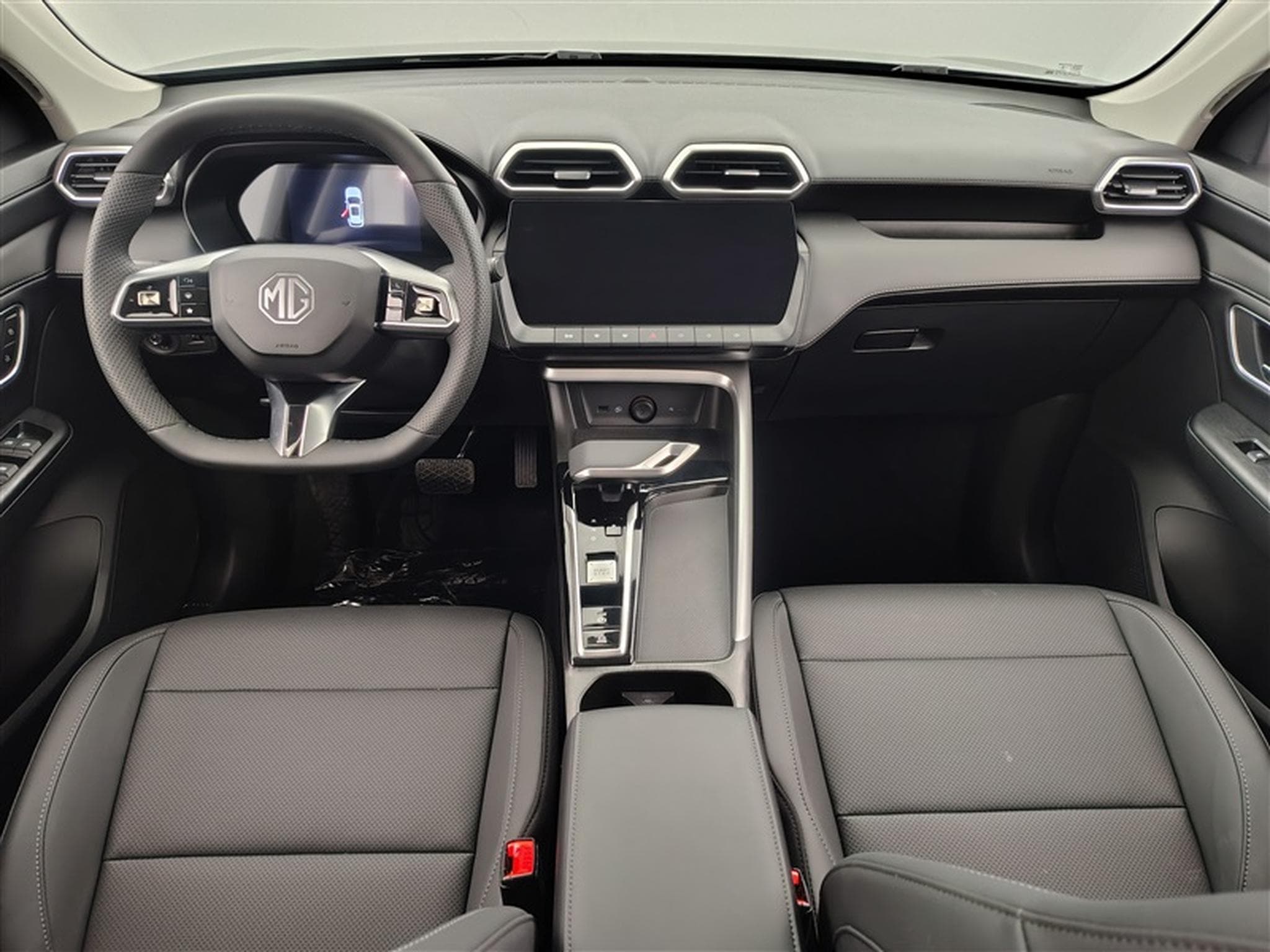 MG ZS 1.5 Hybrid+ Luxury NAVI / FULL LED / CUIR / CAMERA 360 (2026) - Foto 8