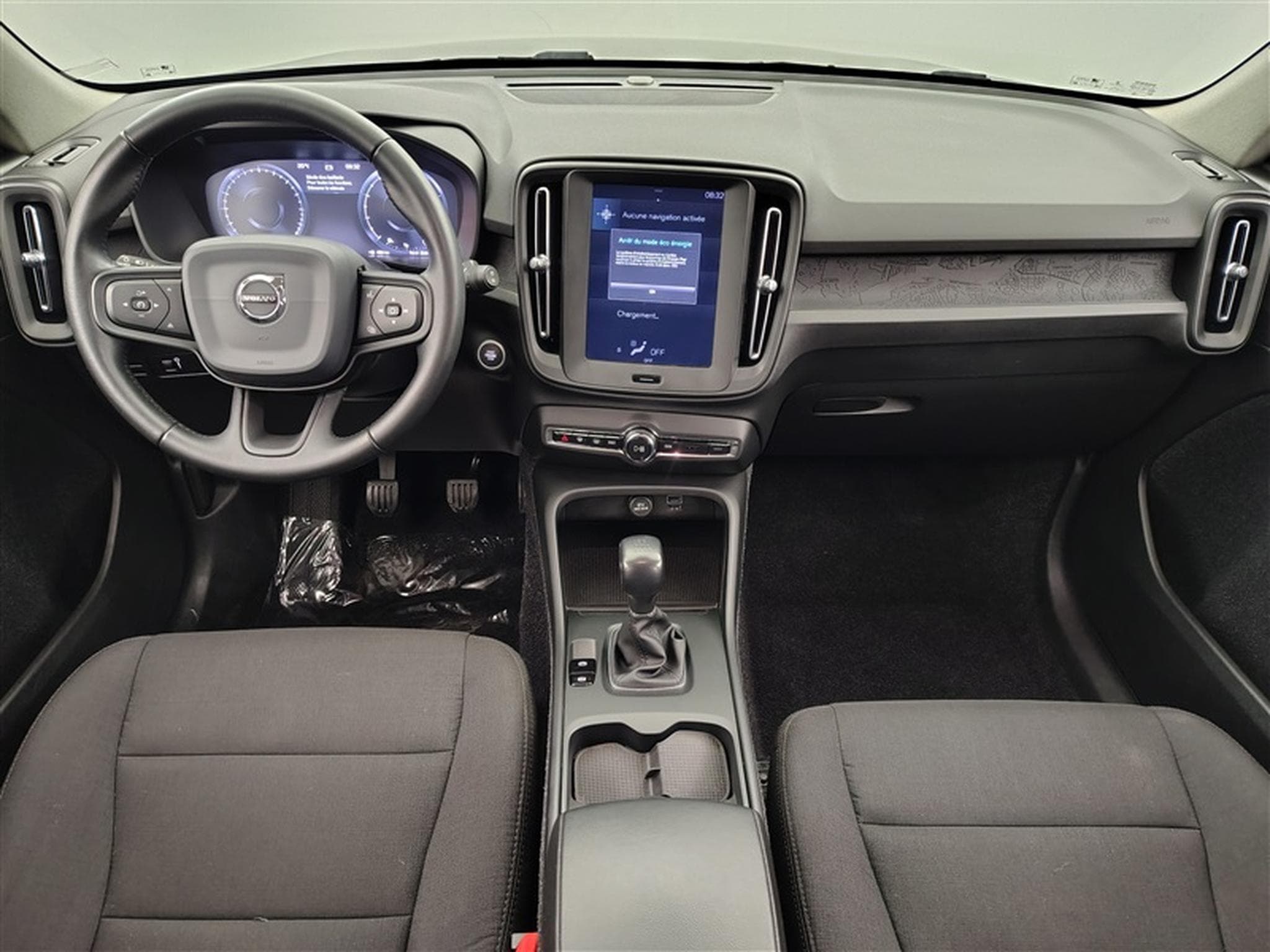 Volvo XC40 1.5 T3 Momentum Core (2020) - Foto 8