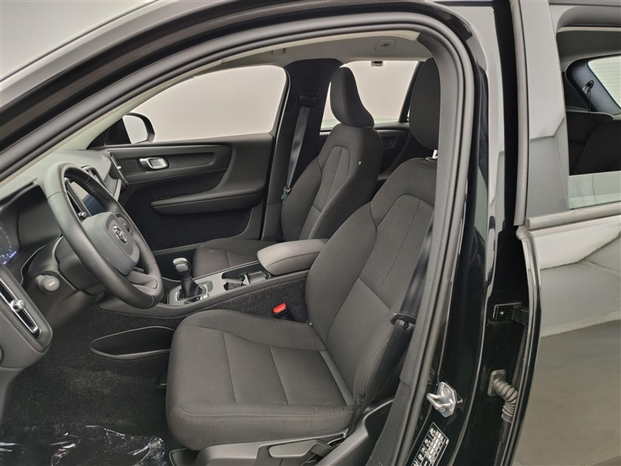 Volvo XC40 1.5 T3 Momentum Core (2020) - Foto 7