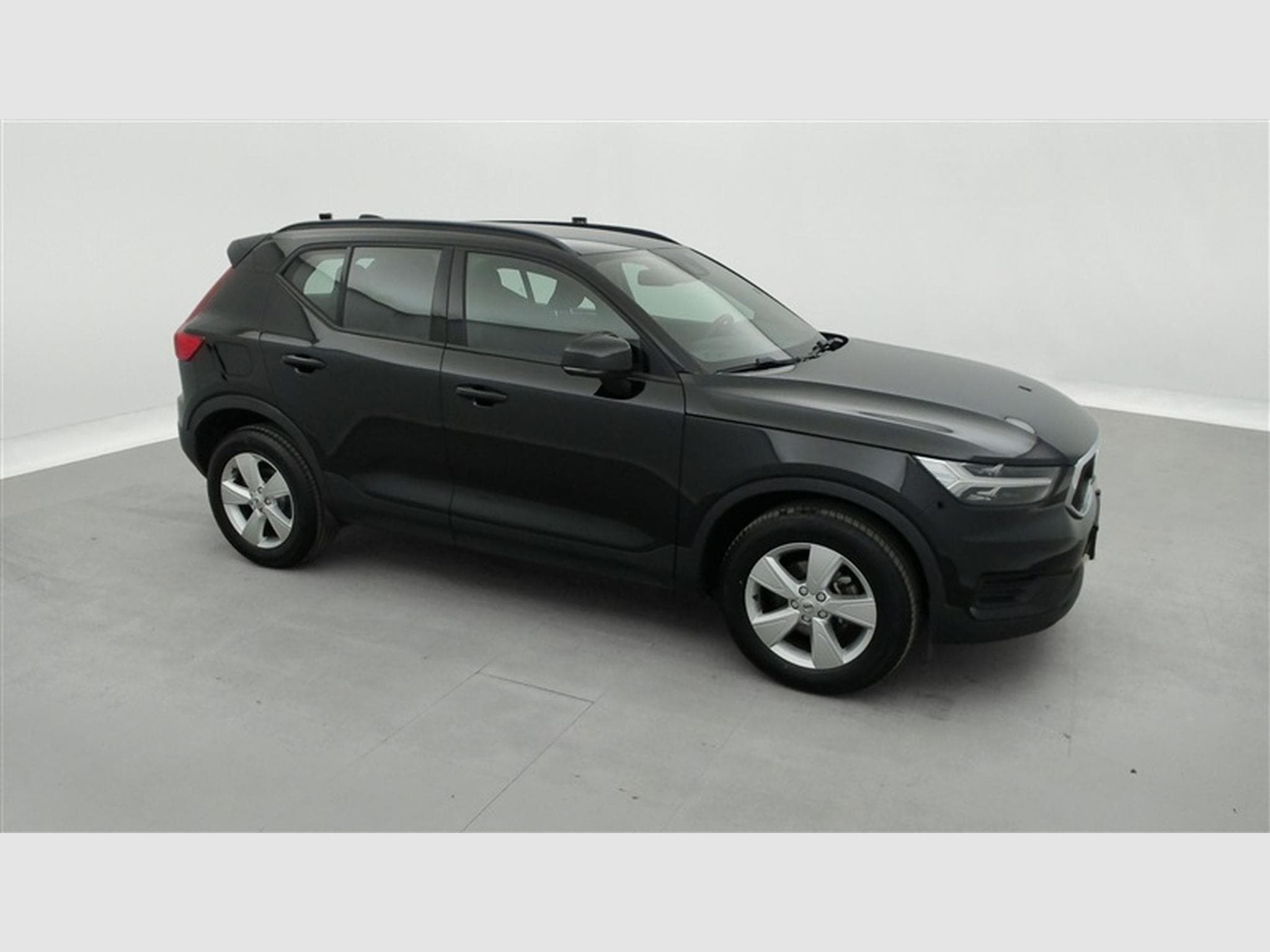 Volvo XC40 1.5 T3 Momentum Core (2020) - Foto 22