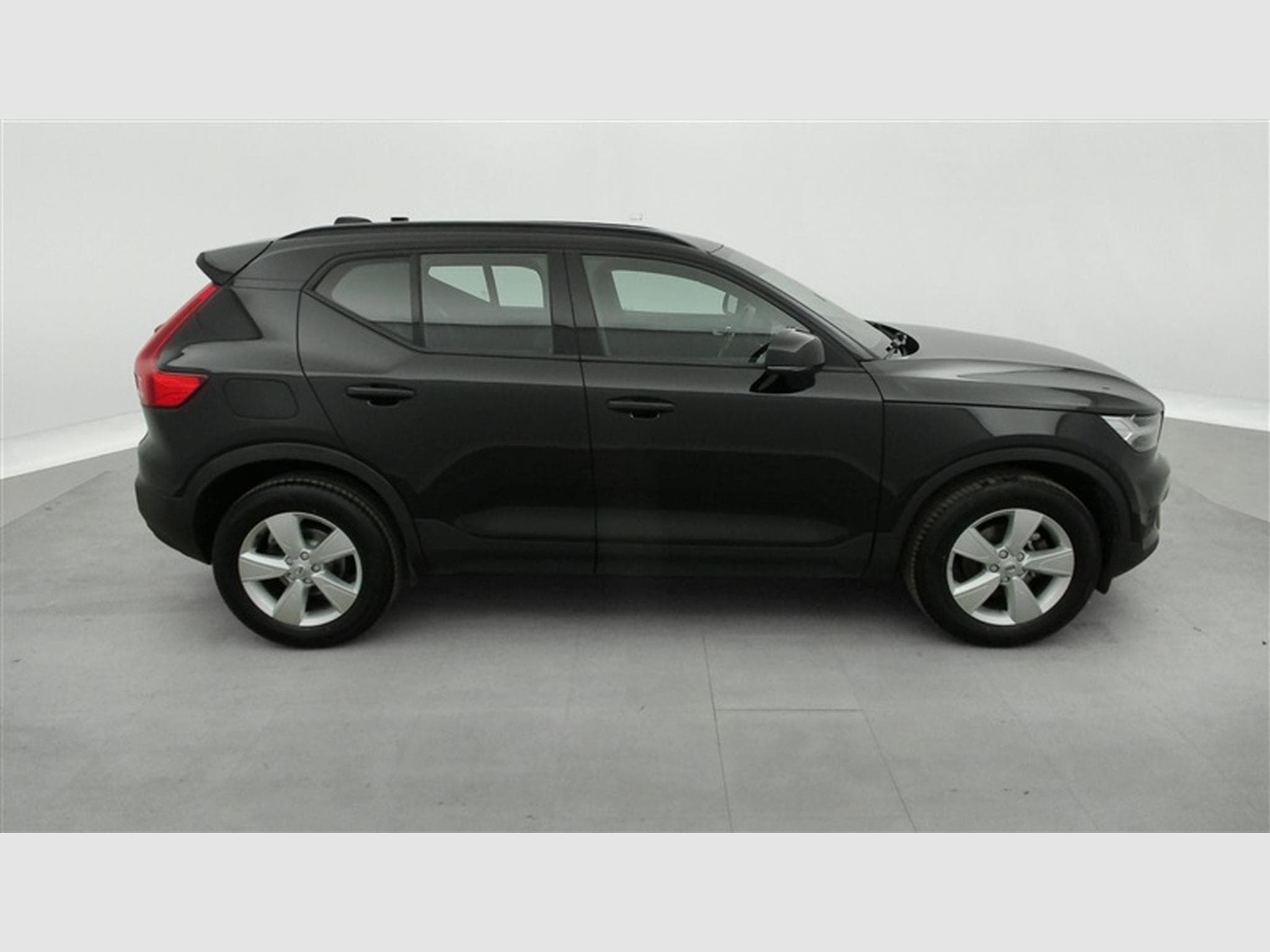 Volvo XC40 1.5 T3 Momentum Core (2020) - Foto 23