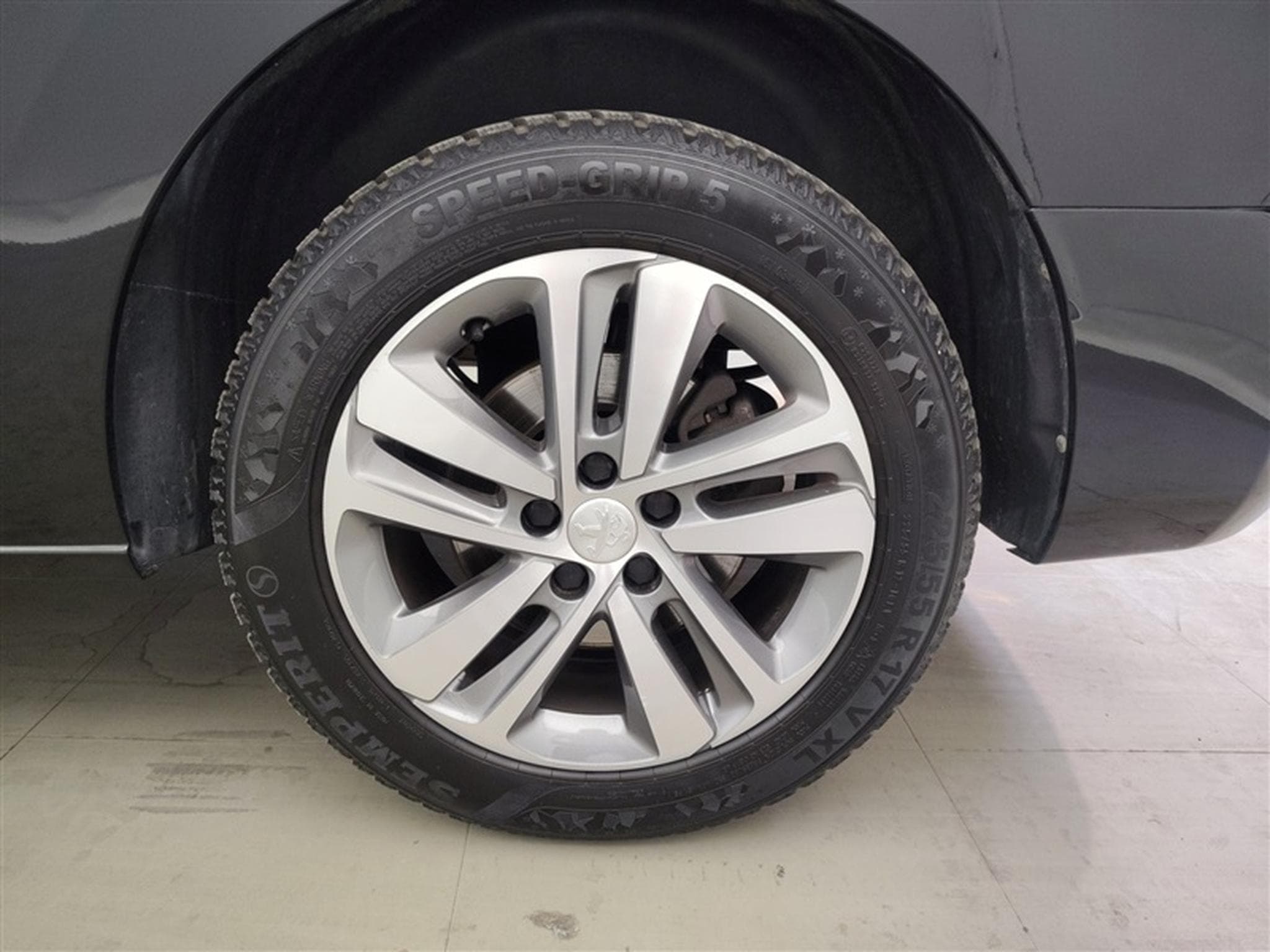 Peugeot Traveller 2.0 BlueHDi AUTO/ 8PL NAVI / LED (2022) - Photo 6