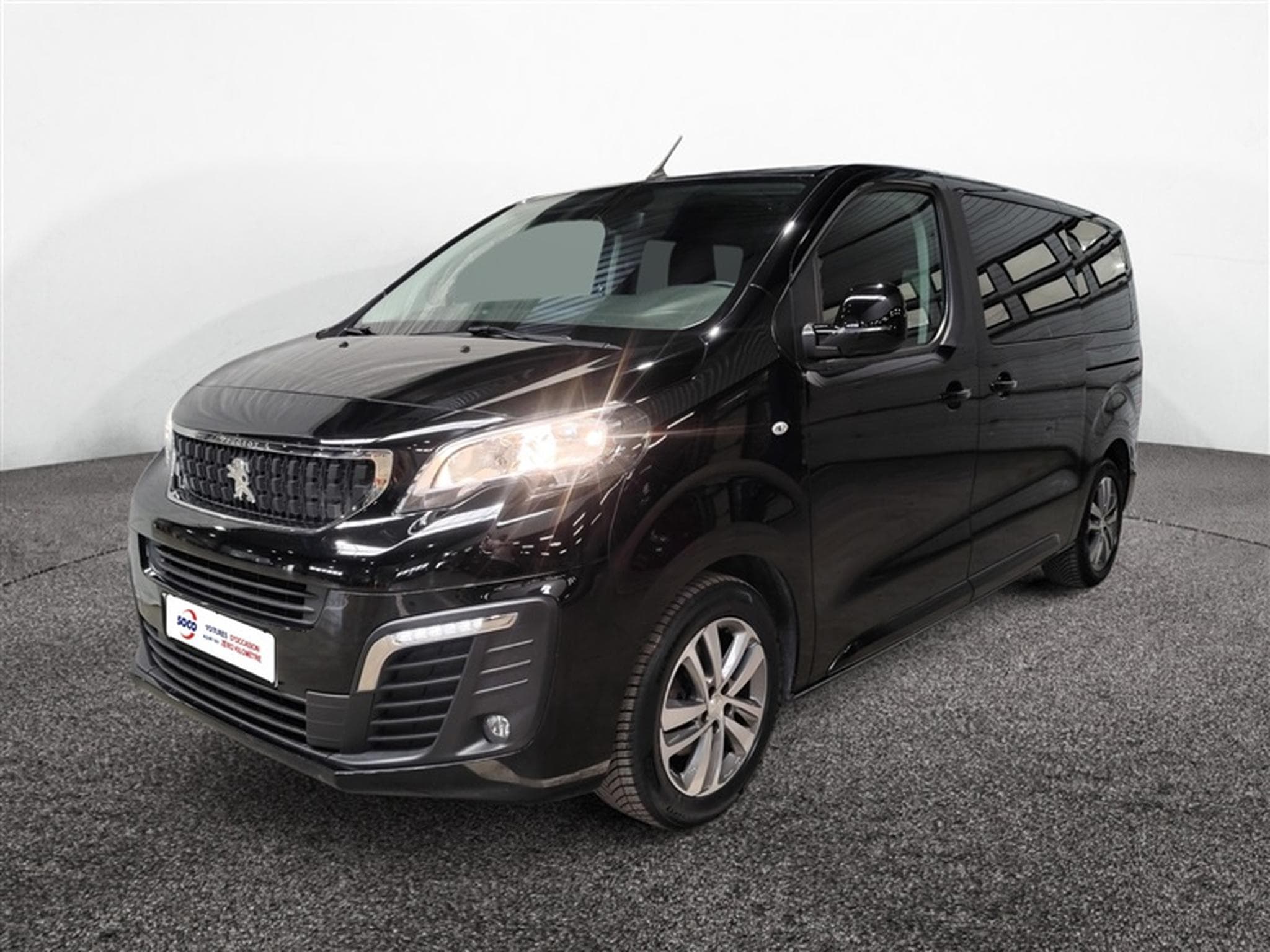 Peugeot Traveller 2.0 BlueHDi AUTO/ 8PL NAVI / LED (2022) - Photo 1