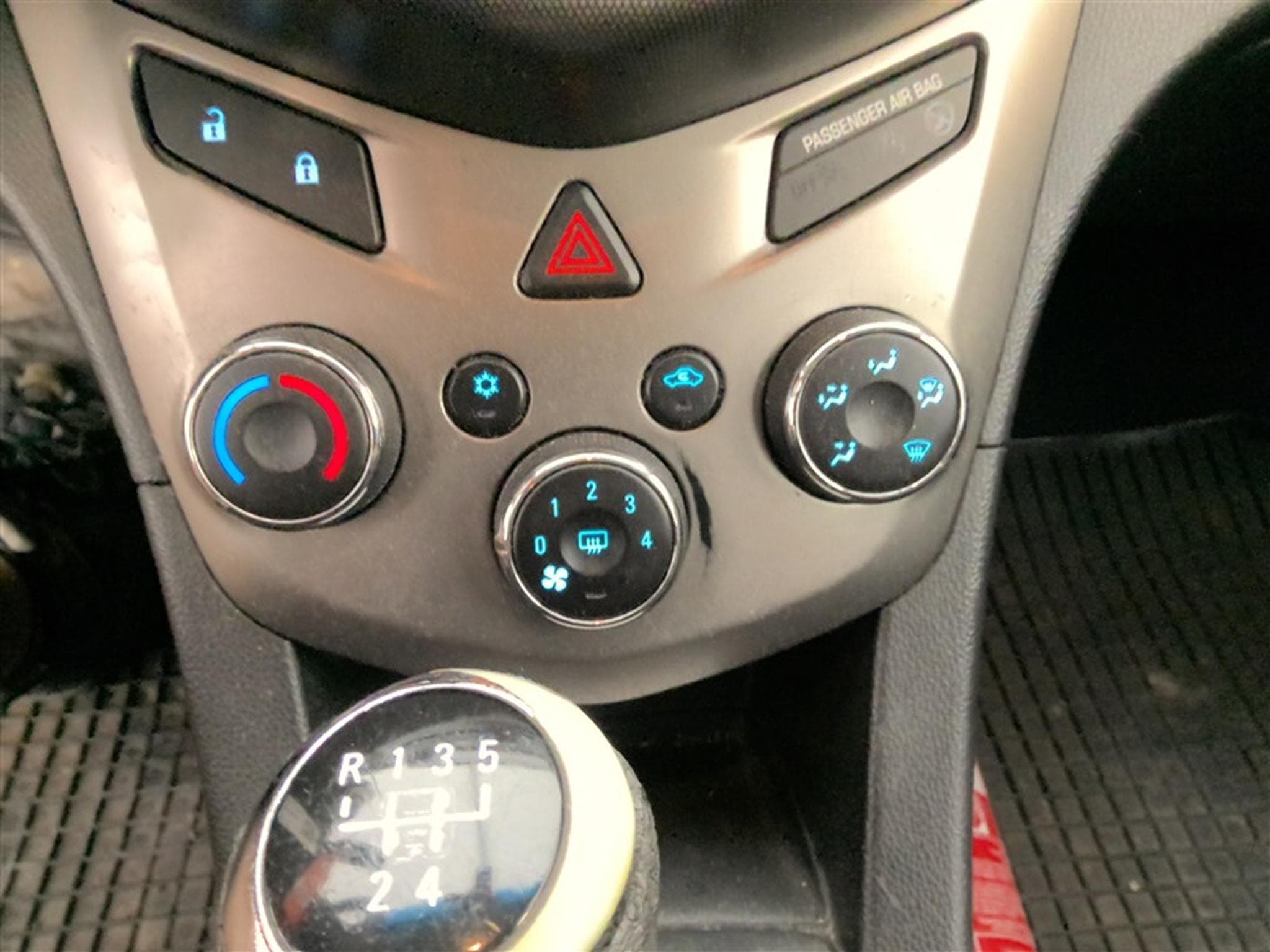 BYD Atto 2 1.5 DM-i Active CARPLAY / FULL LED / CAMERA (2026) - Foto 11