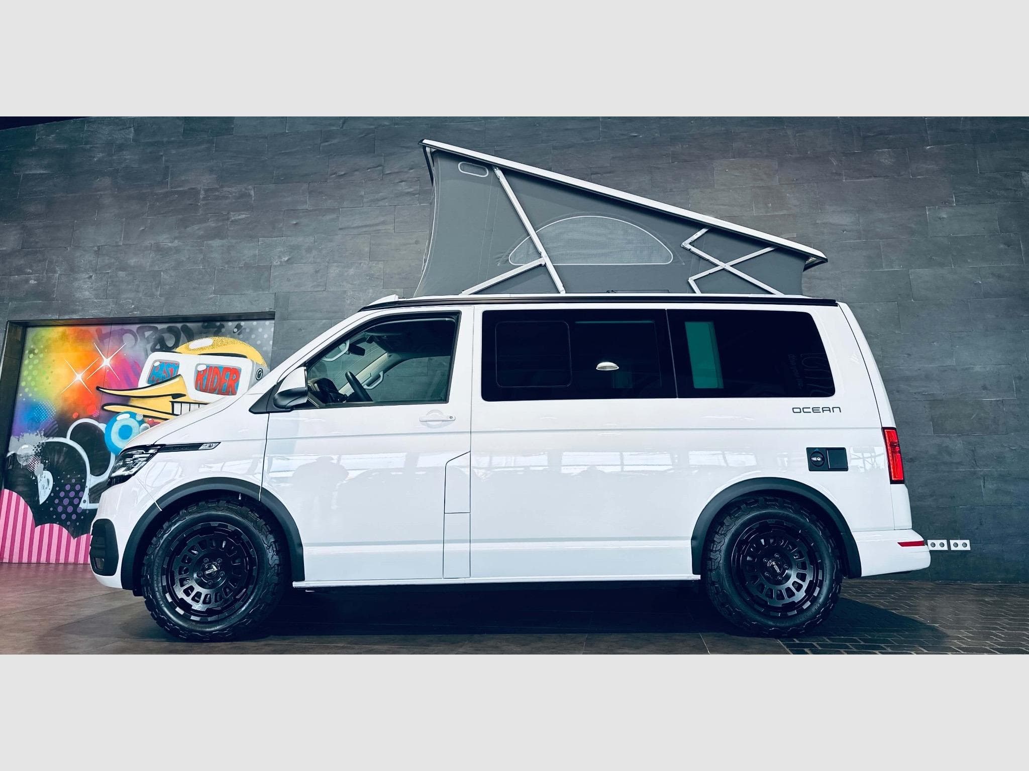 VW California CALIFORNIA OCEAN TOUR TDI 4MOTION DSG (2024) - Photo 2