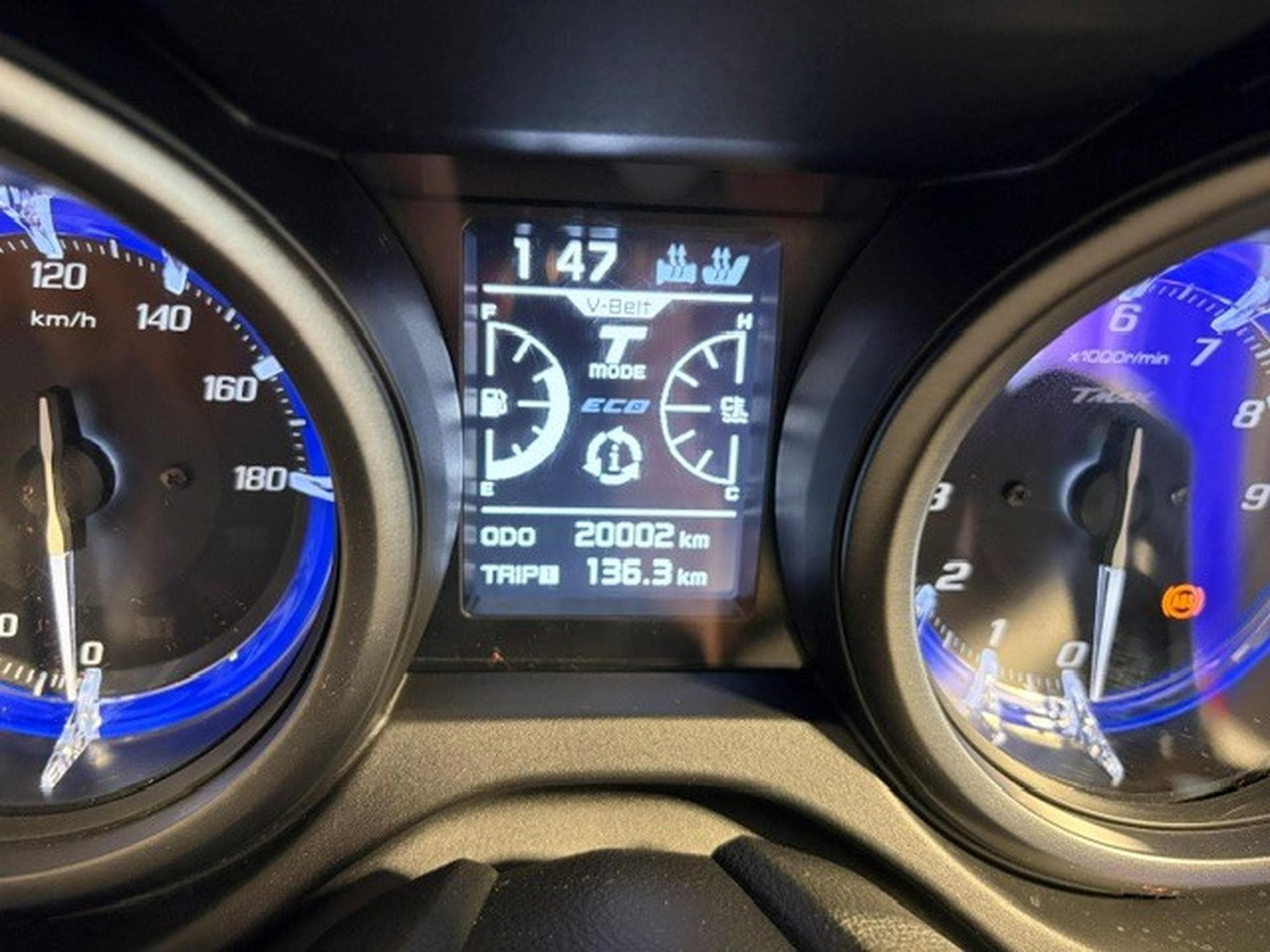 Yamaha T-Max Tech Max (2021) - Foto 13