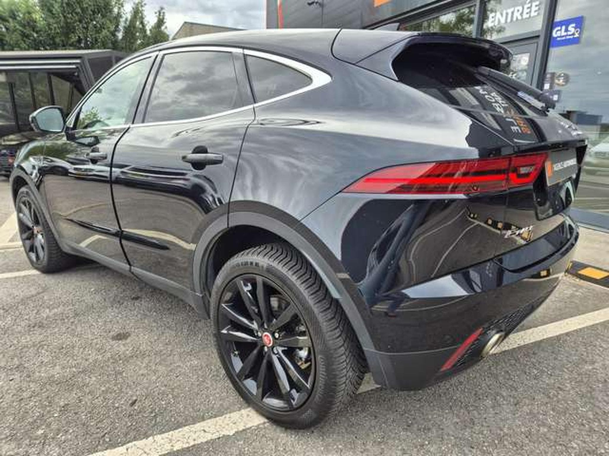 Jaguar E-Pace SPORT P250 AWD / FULL SERVICE (2019) - Foto 7