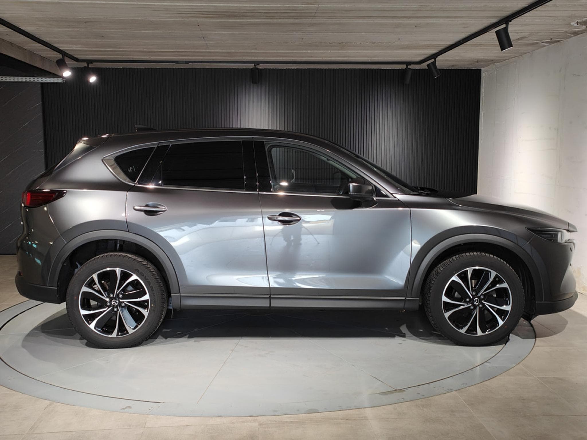 Mazda CX-5 2.5 SKYACTIV-G AUTO CAMERA 360 CUIR TOIT OUVRANT CUIR (2023) - Photo 3