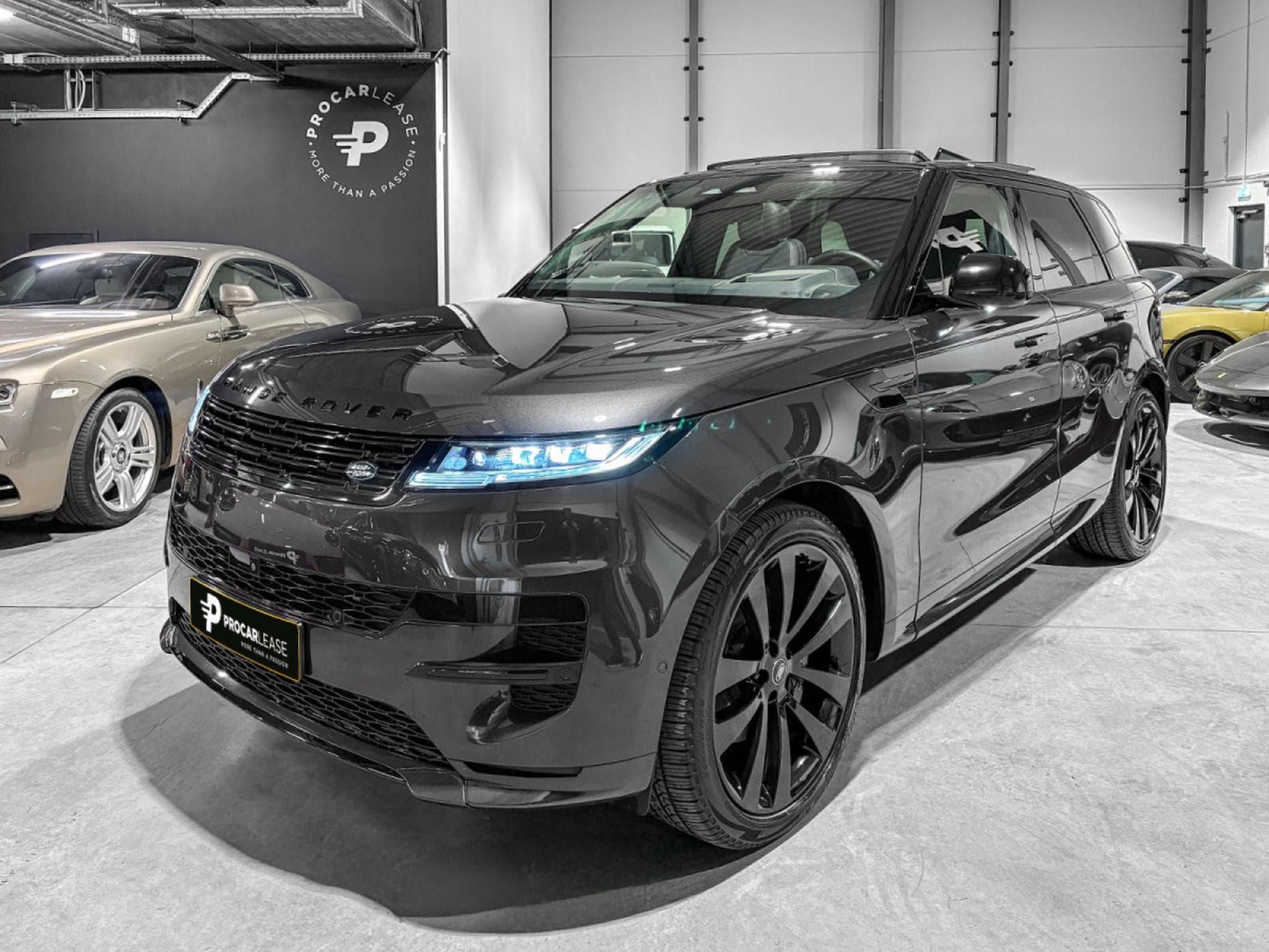 Land-Rover Range Rover Sport P400 MHEV AUTOBIOGRAPHY/ GARANTIE 2027/360°/HUD/PANORAMA/23/ (2023) - Foto 1