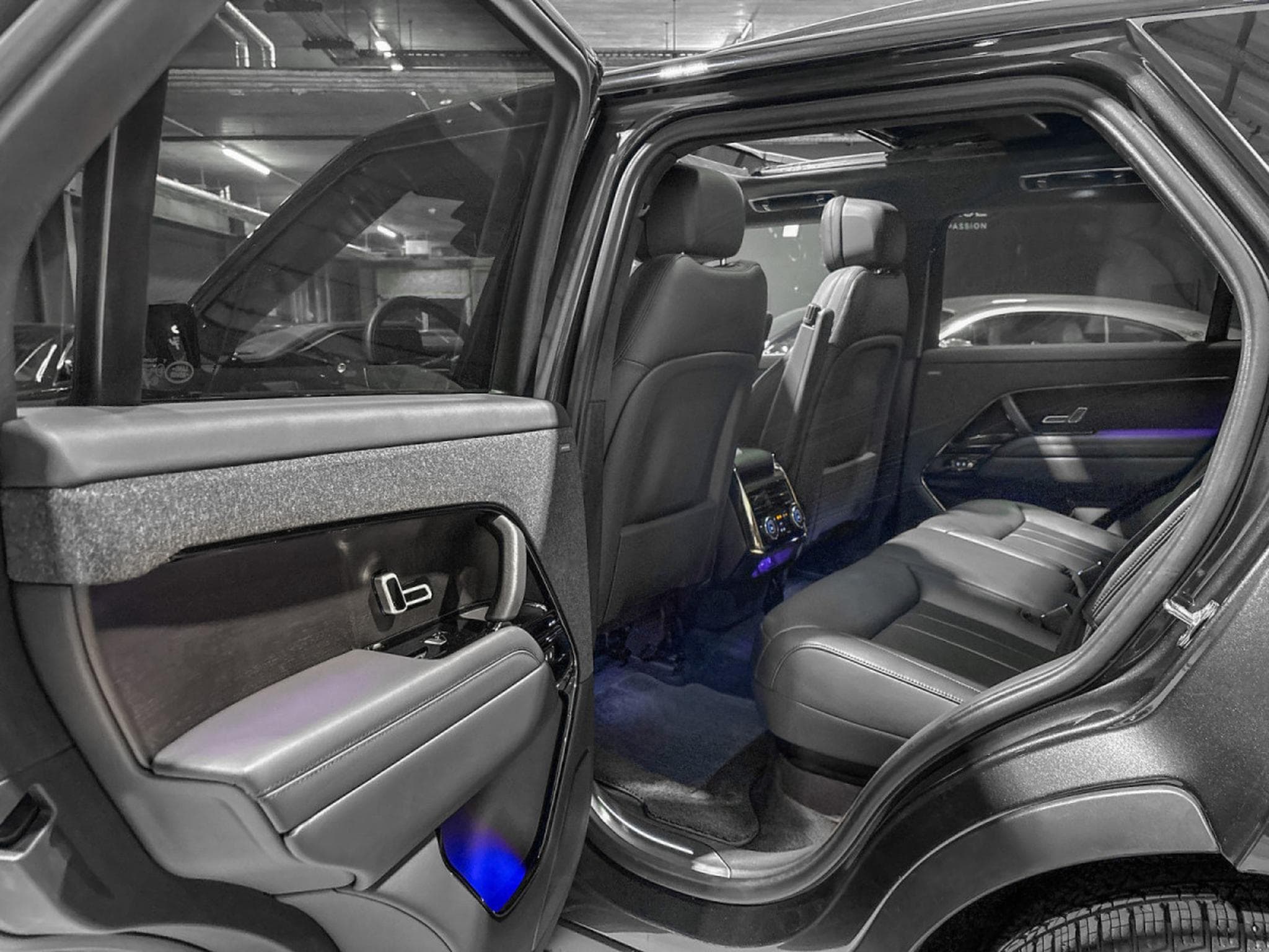 Land-Rover Range Rover Sport P400 MHEV AUTOBIOGRAPHY/ GARANTIE 2027/360°/HUD/PANORAMA/23/ (2023) - Foto 6