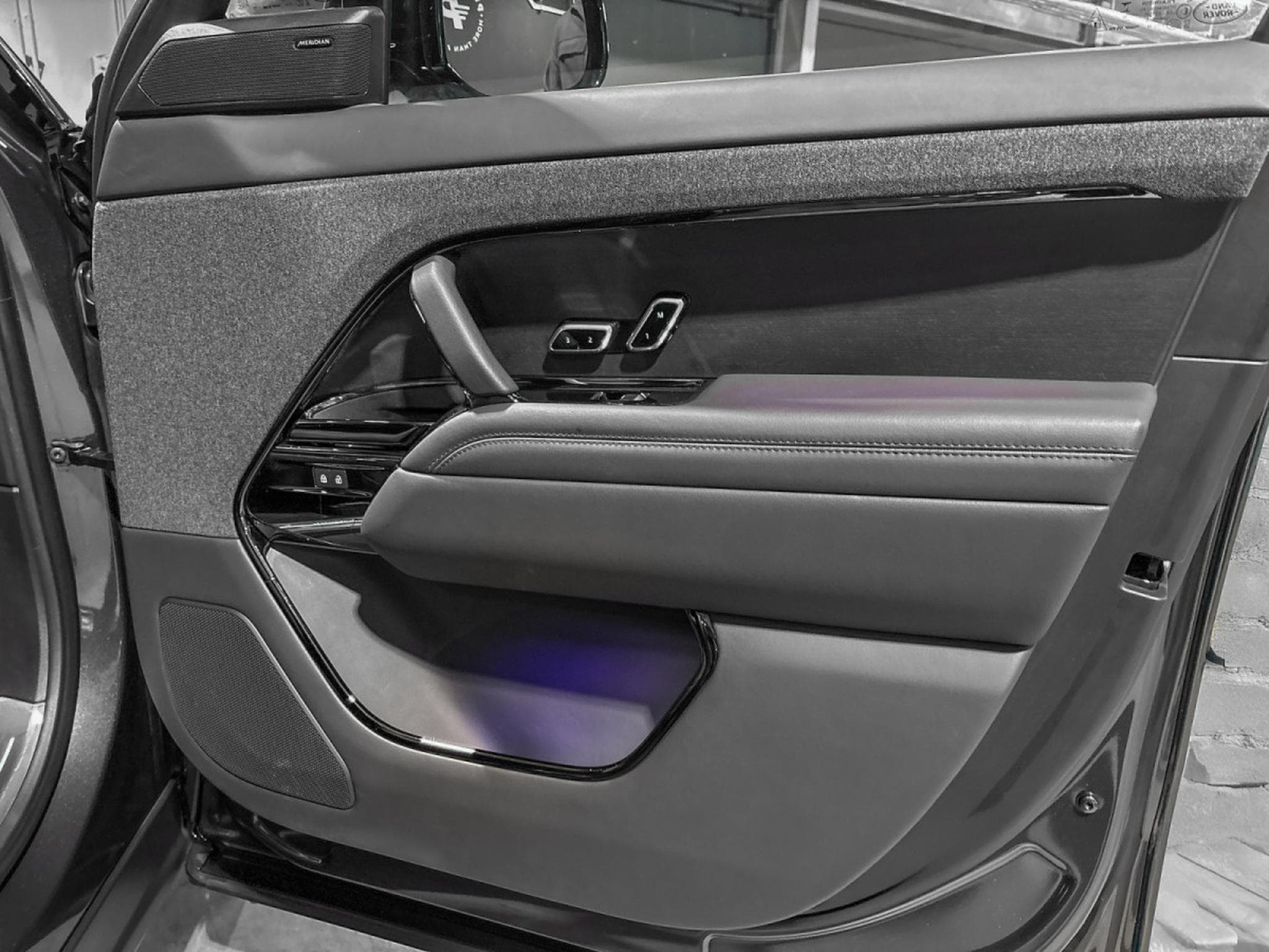 Land-Rover Range Rover Sport P400 MHEV AUTOBIOGRAPHY/ GARANTIE 2027/360°/HUD/PANORAMA/23/ (2023) - Foto 16