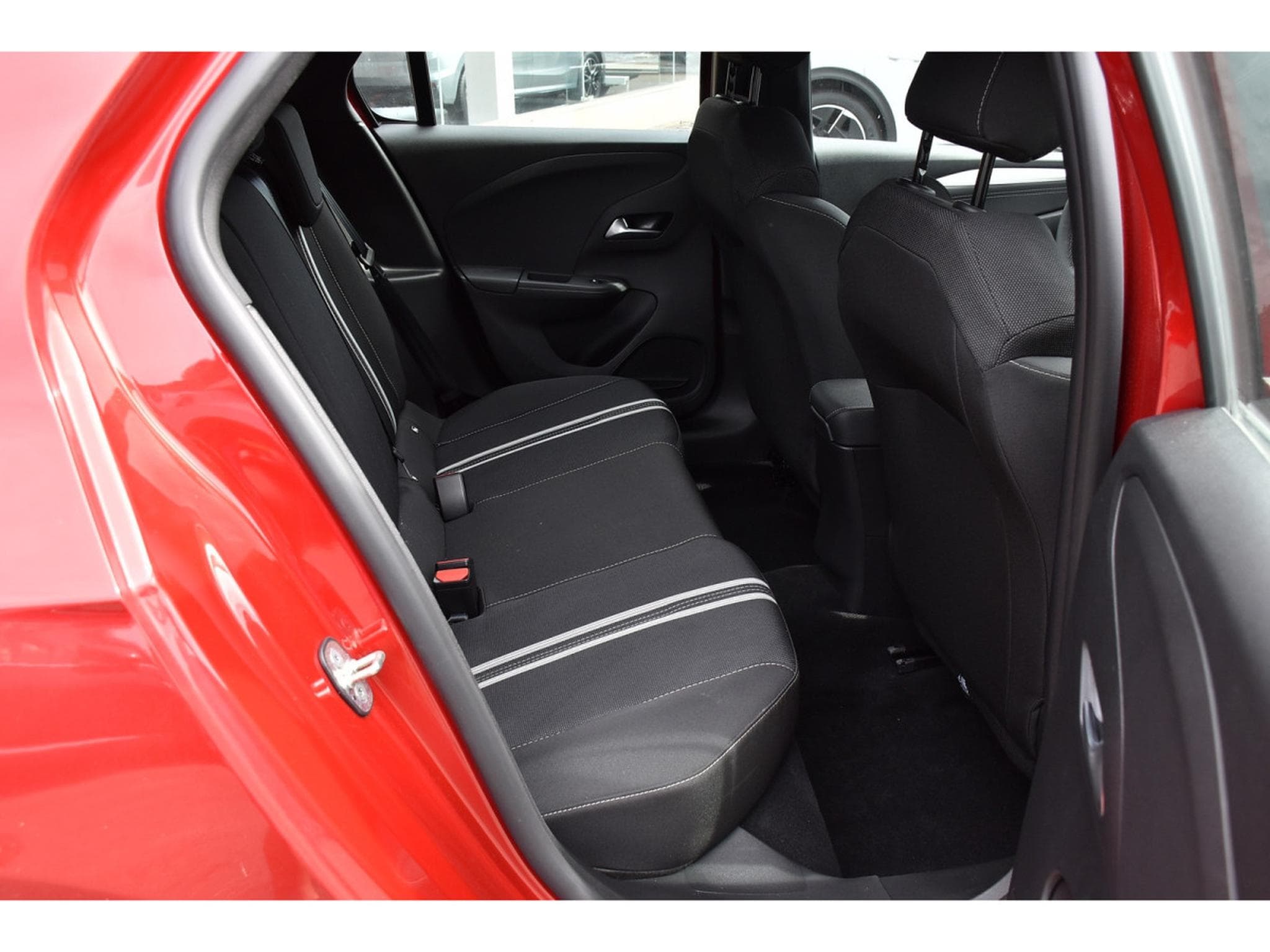 Opel Corsa 1.2 Turbo GS REGUL LANE SIDE CAM NEUVE (2025) - Foto 8