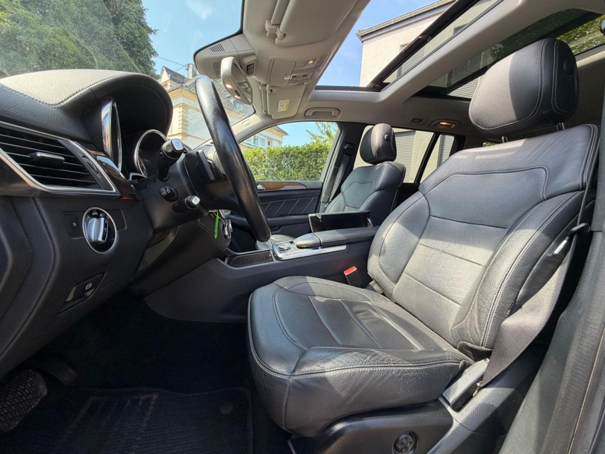 Mercedes GL 350 BlueTec 4Matic/PANO/7xsitze/Kamera/AHK (2015) - Photo 2