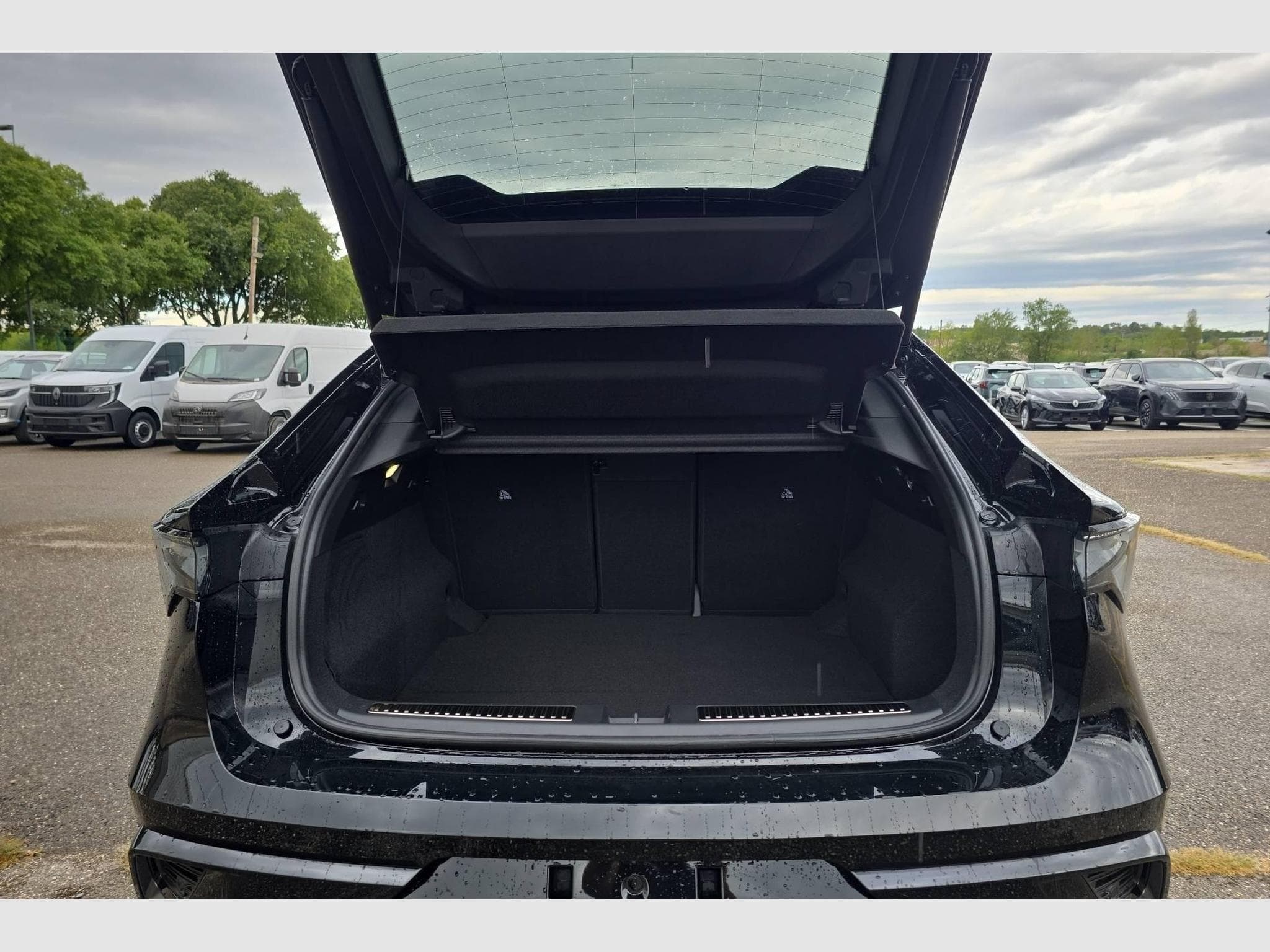 Renault Rafale E-Tech full hybrid 200ch esprit Alpine (2026) - Foto 11