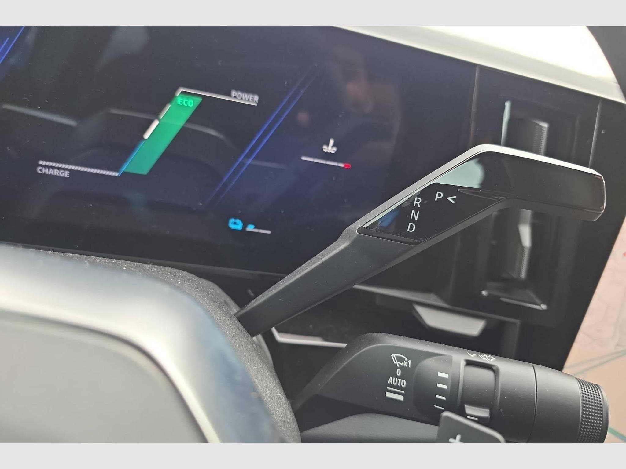 Renault Rafale E-Tech full hybrid 200ch esprit Alpine (2026) - Foto 16