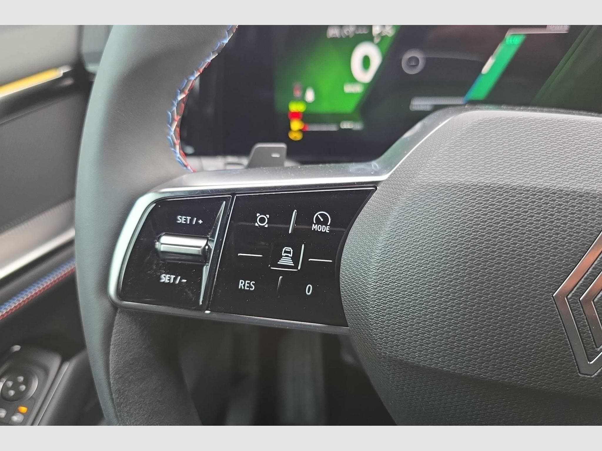 Renault Rafale E-Tech full hybrid 200ch esprit Alpine (2026) - Foto 15