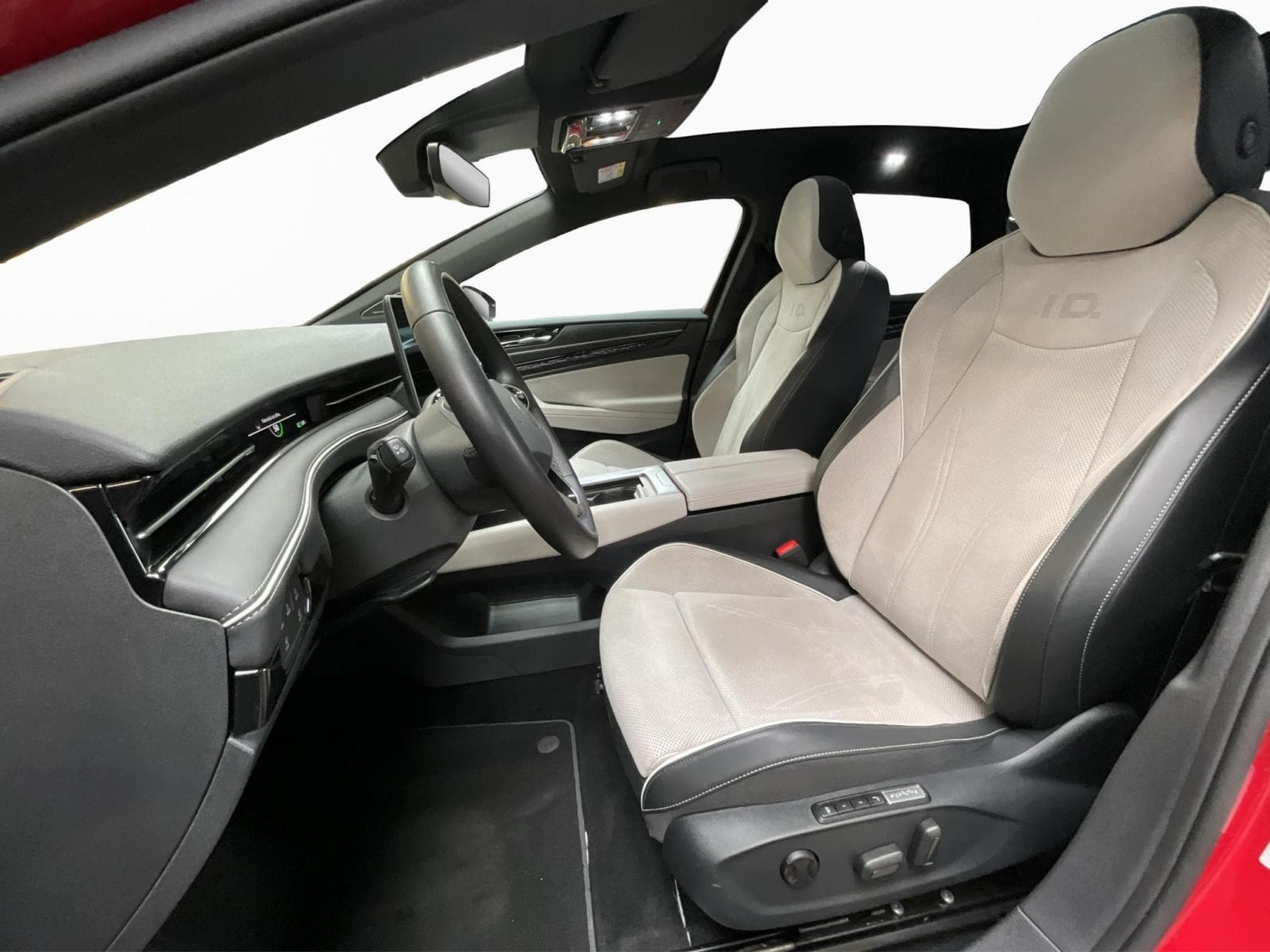 VW ID.7 77kWh+Pro+IQ-Drive+Pano+P.Confort+Wärme-P. (2025) - Foto 10
