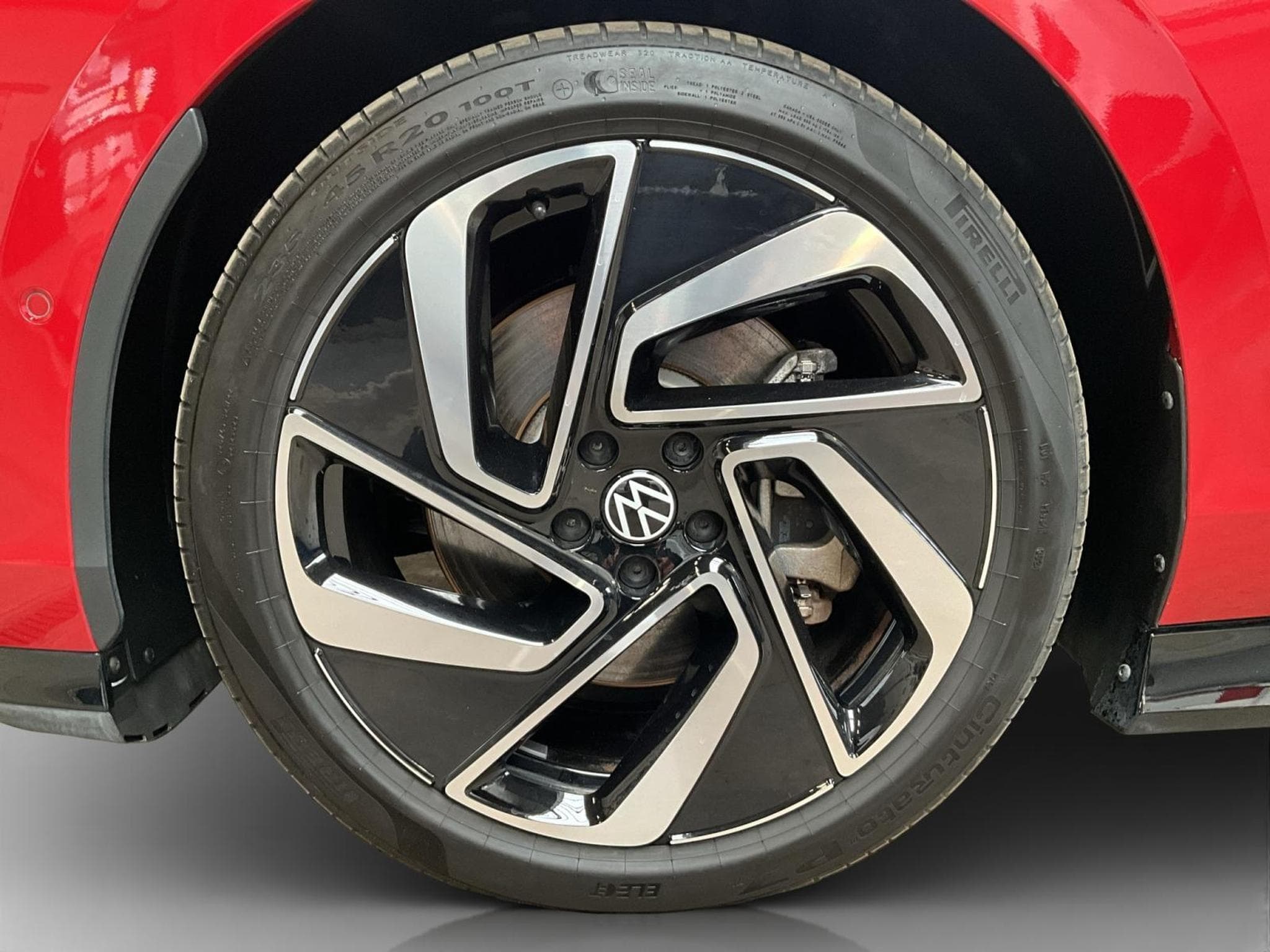 VW ID.7 77kWh+Pro+IQ-Drive+Pano+P.Confort+Wärme-P. (2025) - Foto 9