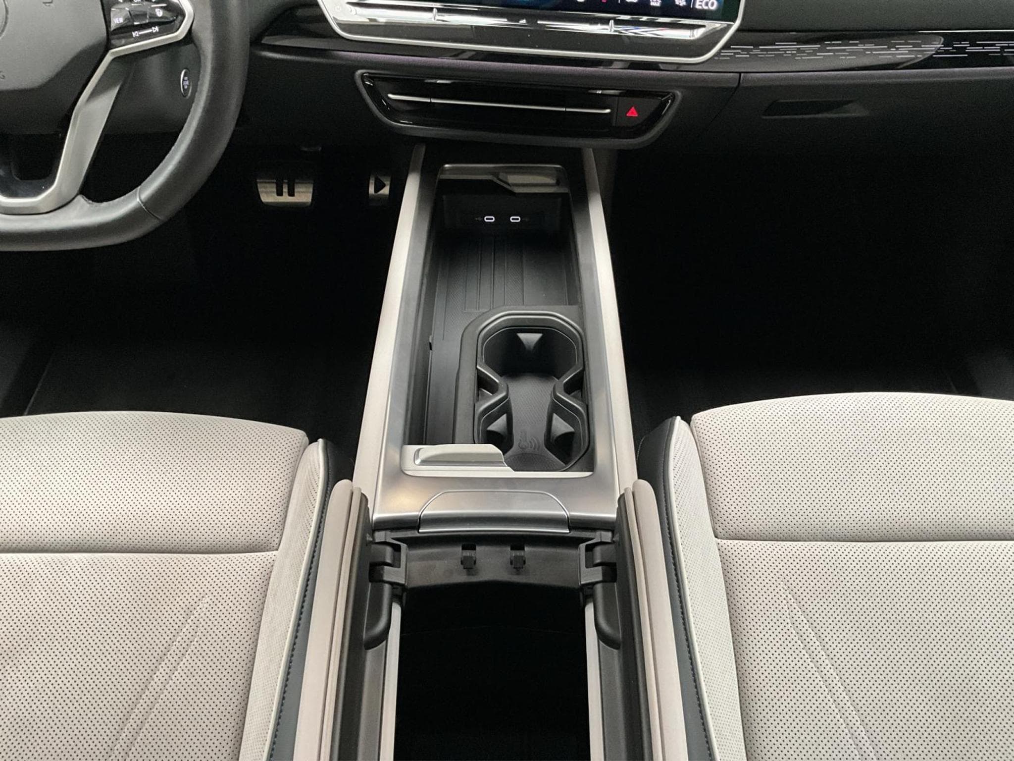 VW ID.7 77kWh+Pro+IQ-Drive+Pano+P.Confort+Wärme-P. (2025) - Foto 13