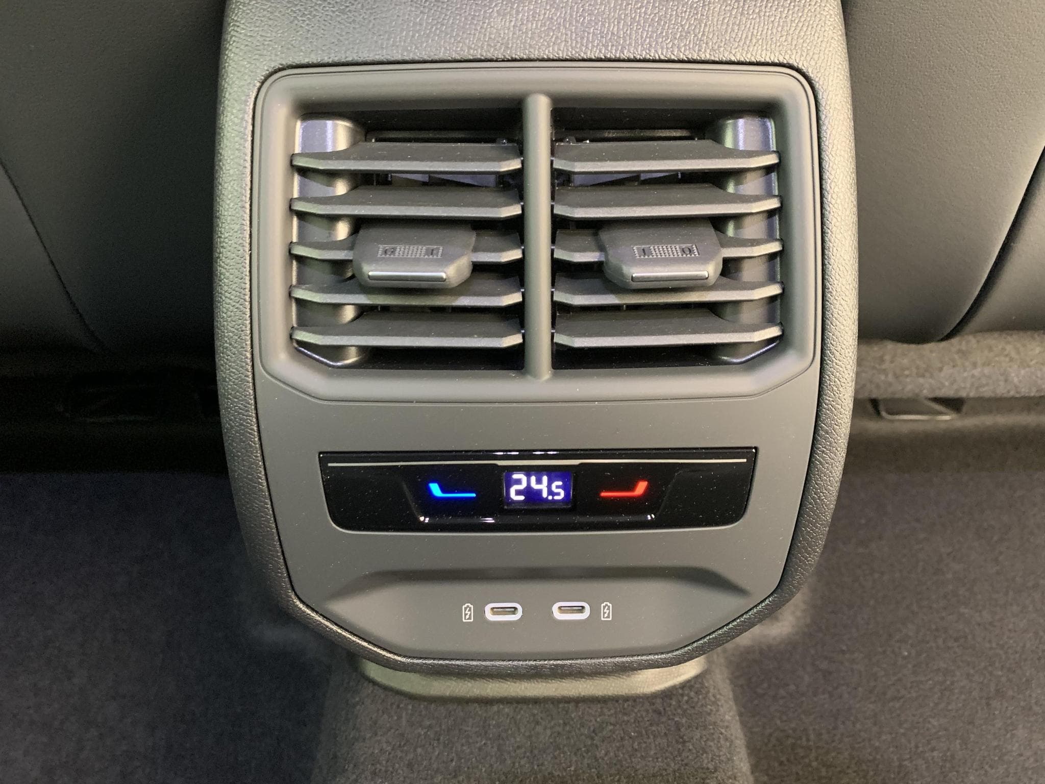 Cupra Formentor 1.5 eTSI Hybrid 150 ch DSG7 V (2026) - Foto 18
