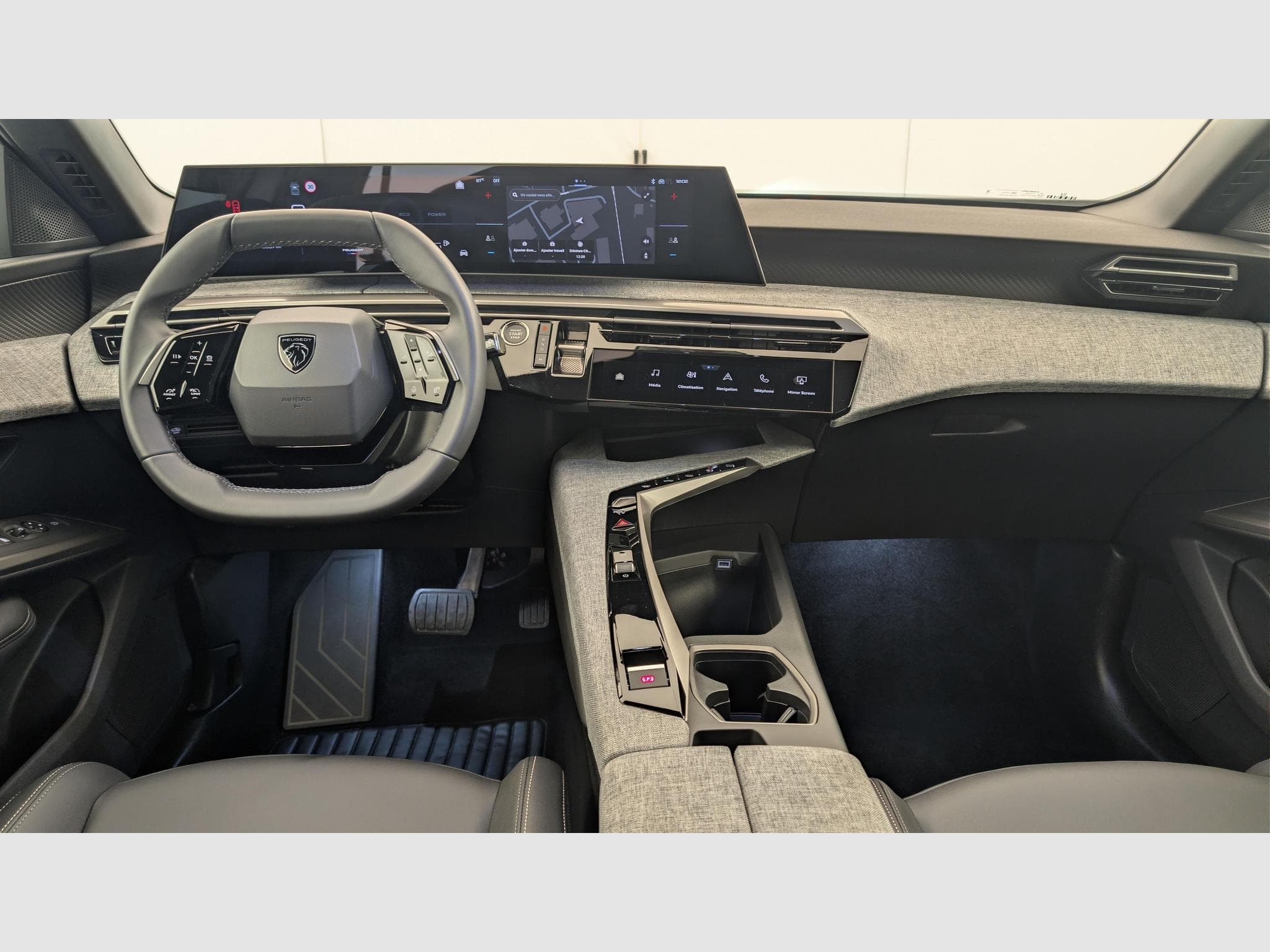 Peugeot 5008 HYBRID 145 CH E-DCS6 ALLURE (2025) - Foto 13
