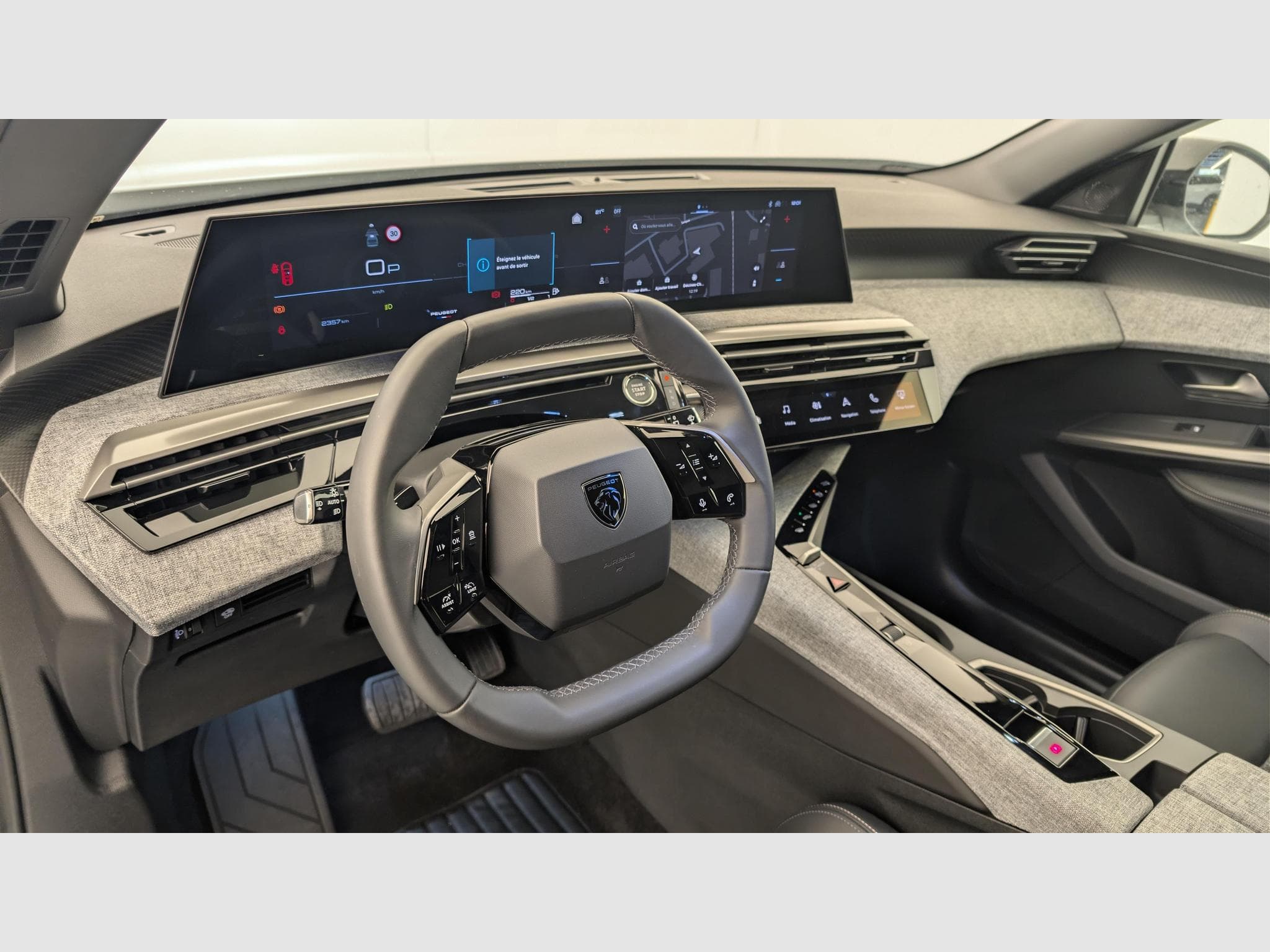 Peugeot 5008 HYBRID 145 CH E-DCS6 ALLURE (2025) - Foto 15