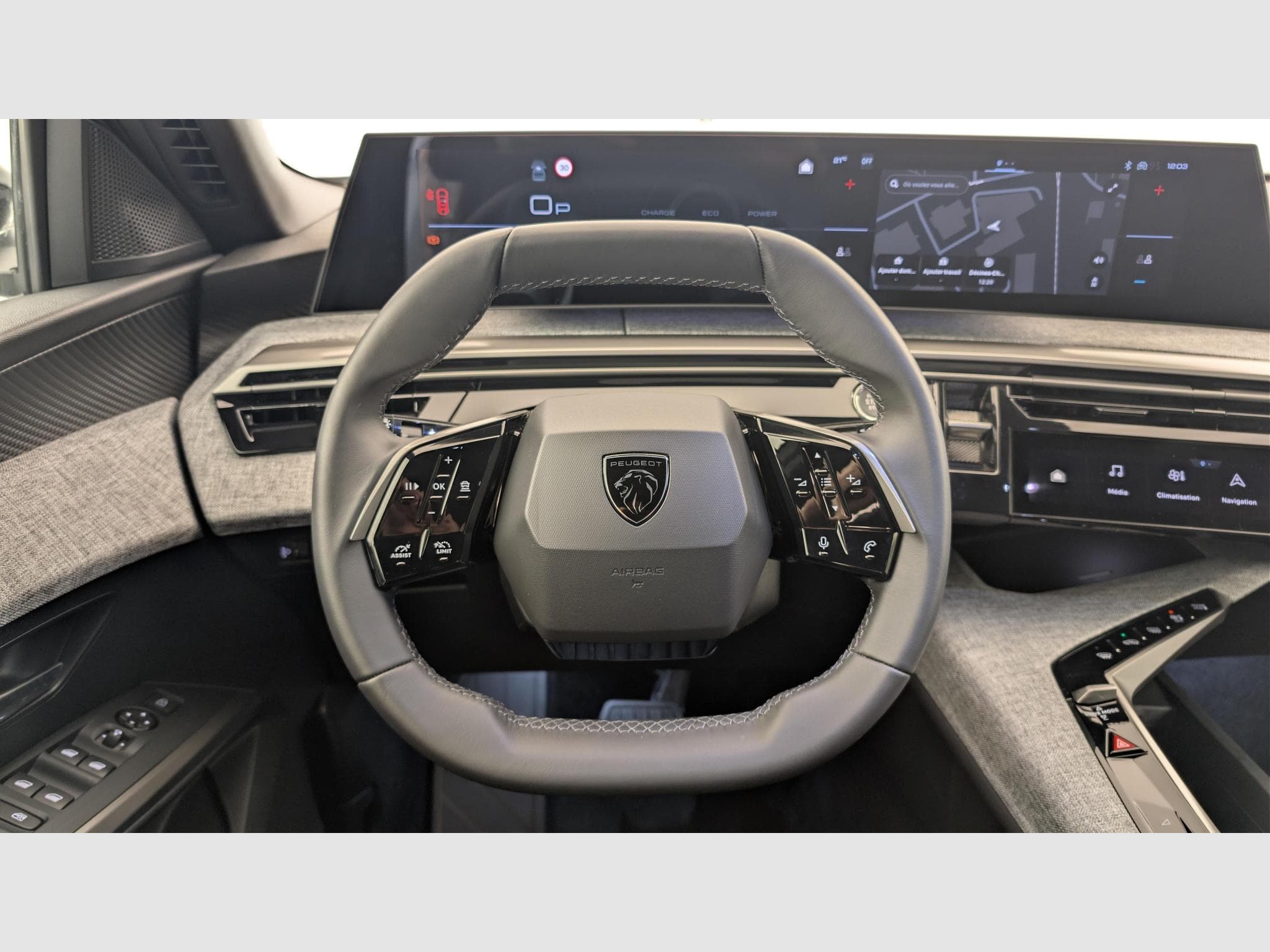 Peugeot 5008 HYBRID 145 CH E-DCS6 ALLURE (2025) - Foto 14