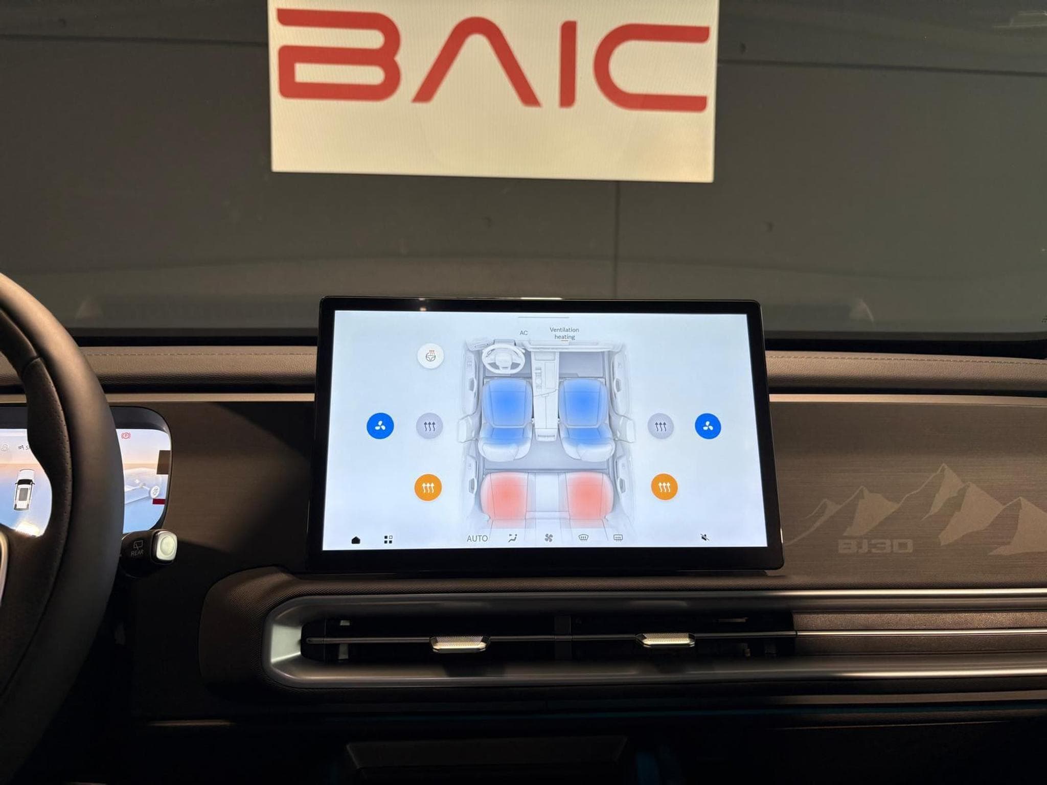 Baic BJ30 4x4 FULL HYBRID (2026) - Photo 14