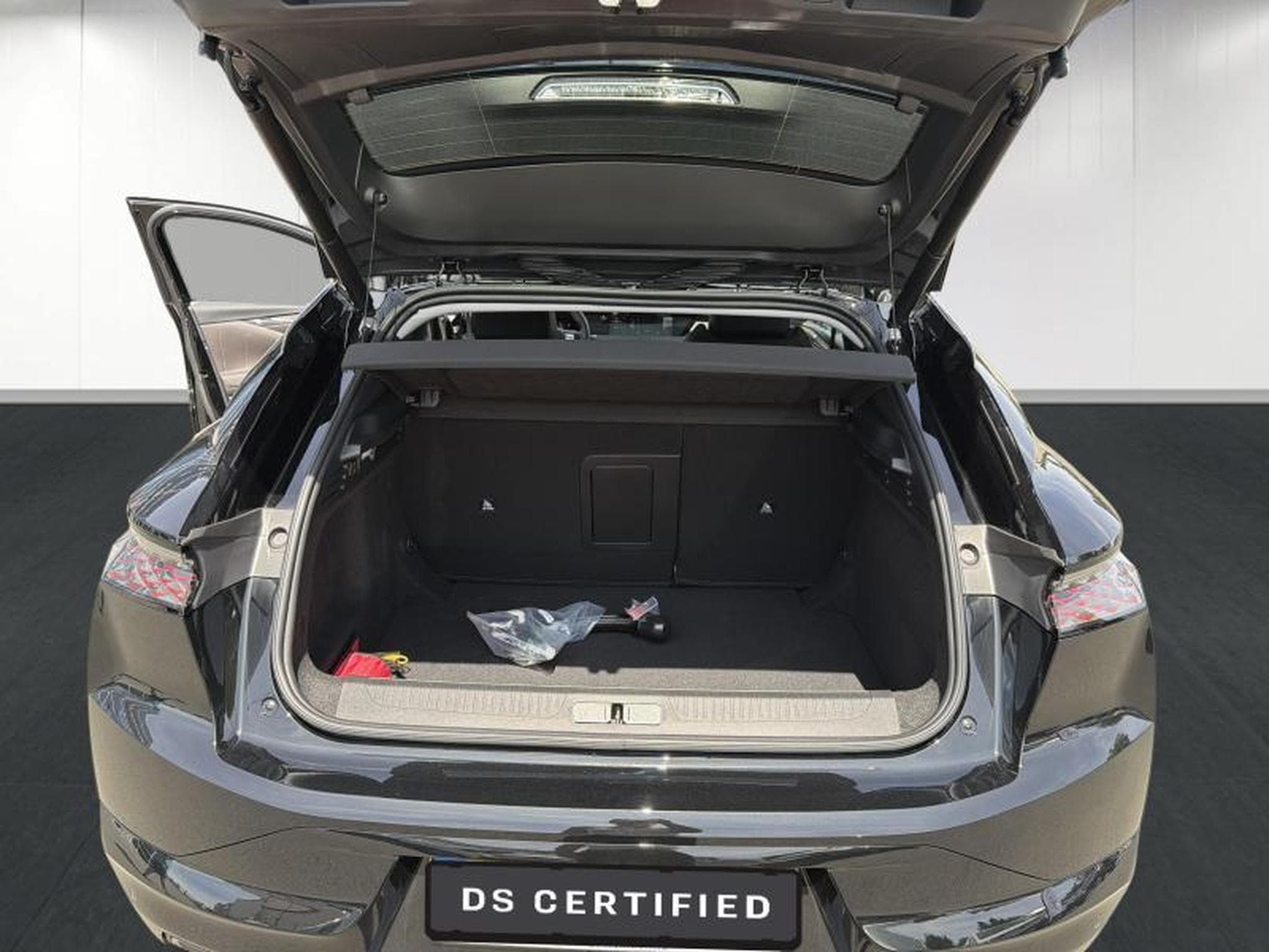 DS Automobiles DS4 N°4 ETOILE CUIR NAPPA MHEV (2026) - Foto 20