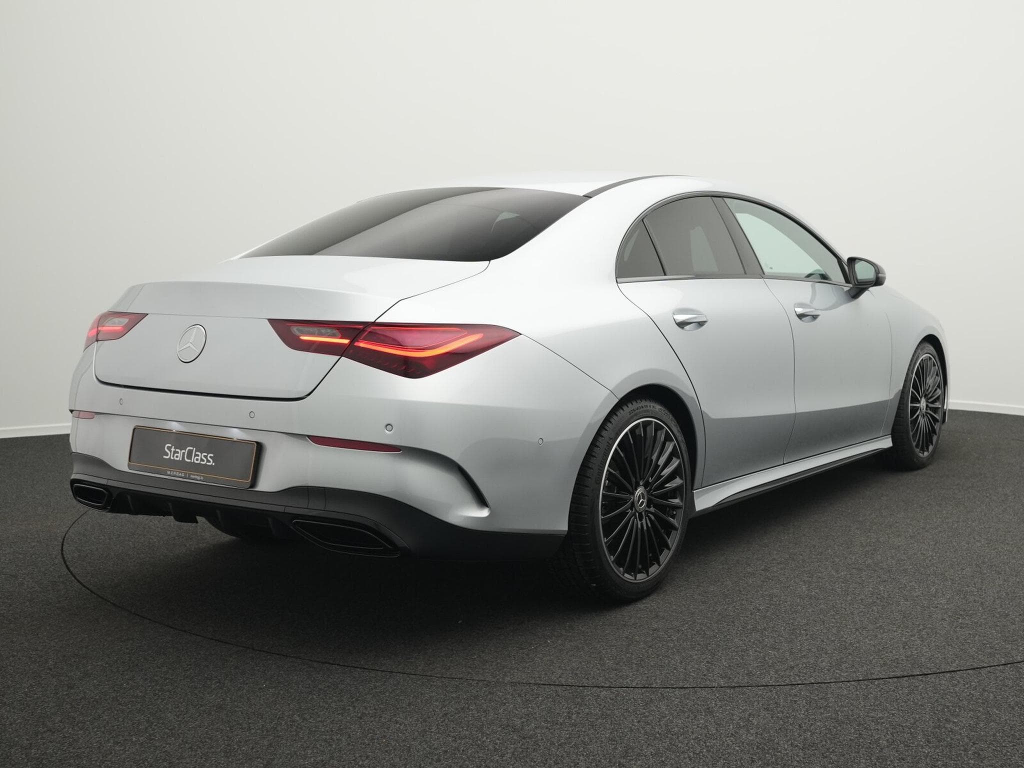 Mercedes CLA 200 d Coupé Multi+AHK+Night+Ambi (2025) - Photo 3