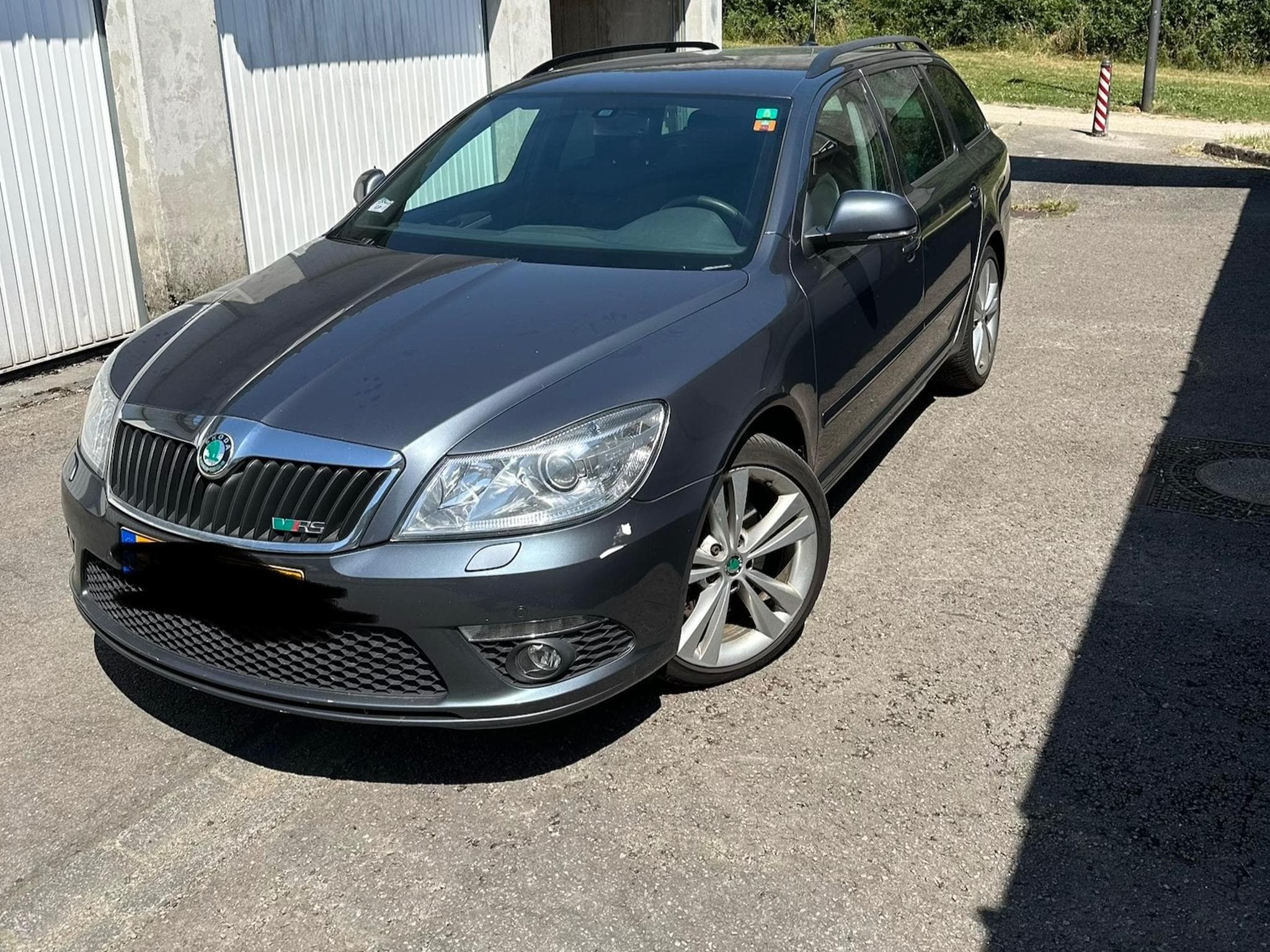 Skoda Octavia RS (2011) - Photo 1