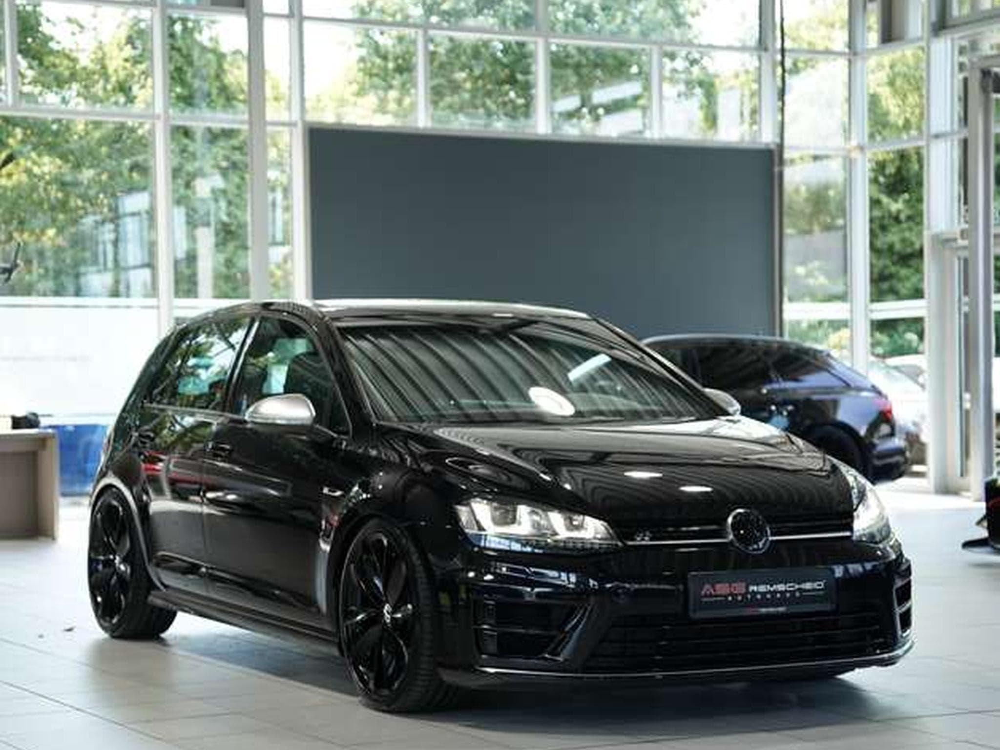 VW Golf R 4M DSG *19 *ABT *Navi *Leder *Pano (2015) - Foto 7