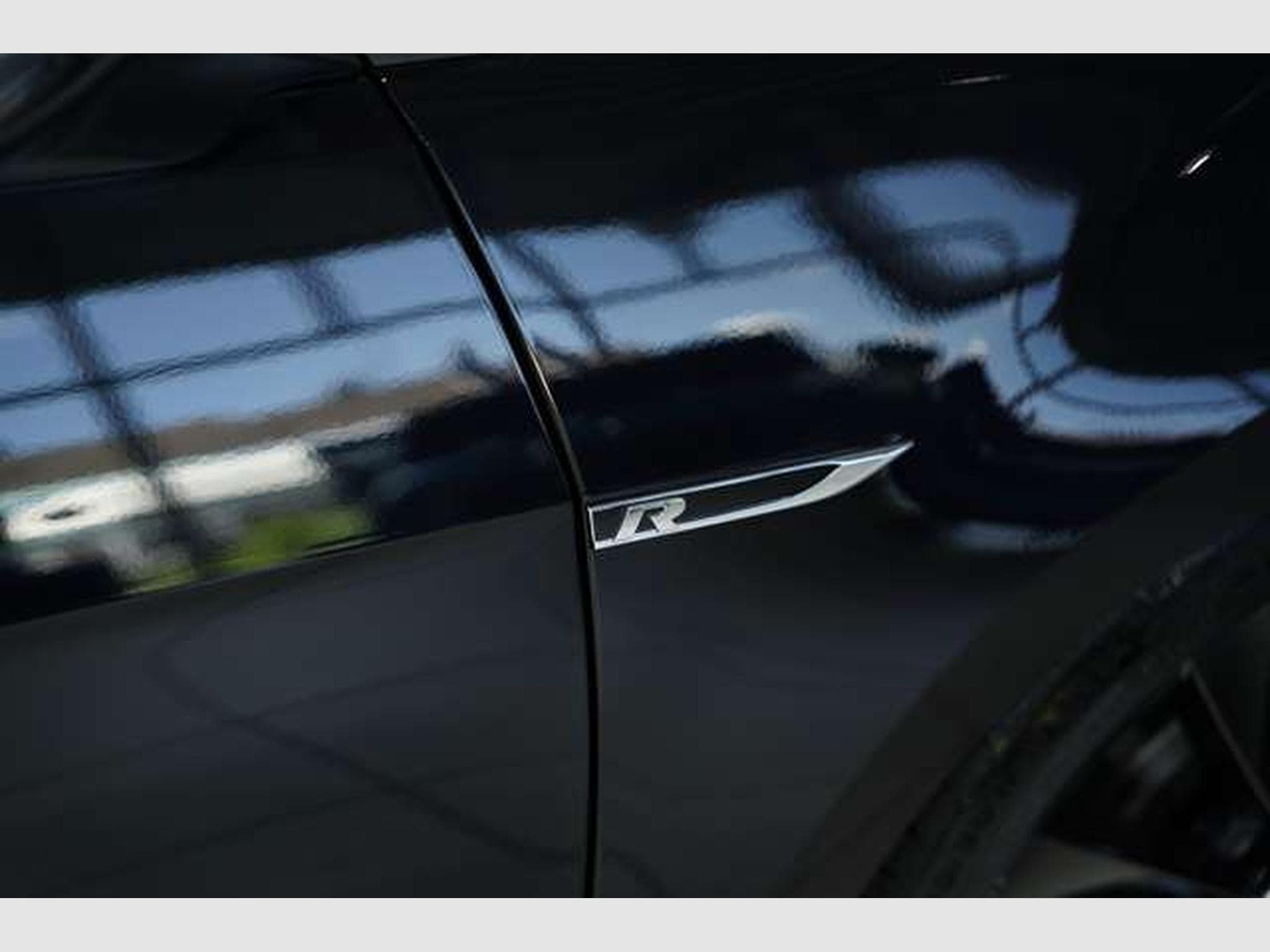 VW Golf R 4M DSG *19 *ABT *Navi *Leder *Pano (2015) - Foto 13