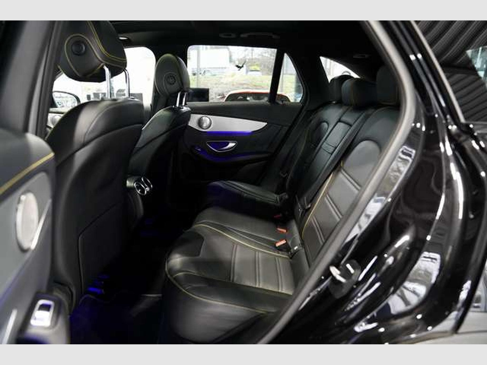 Mercedes GLC 63 AMG 4M *Distr. *Memory *AHK *Pano *360° (2019) - Foto 16