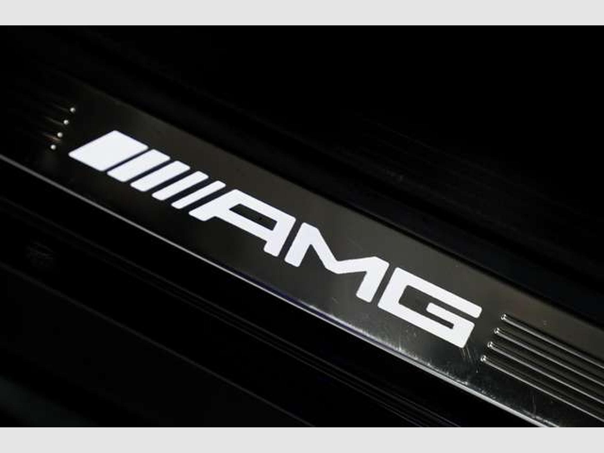 Mercedes GLC 63 AMG 4M *Distr. *Memory *AHK *Pano *360° (2019) - Foto 25