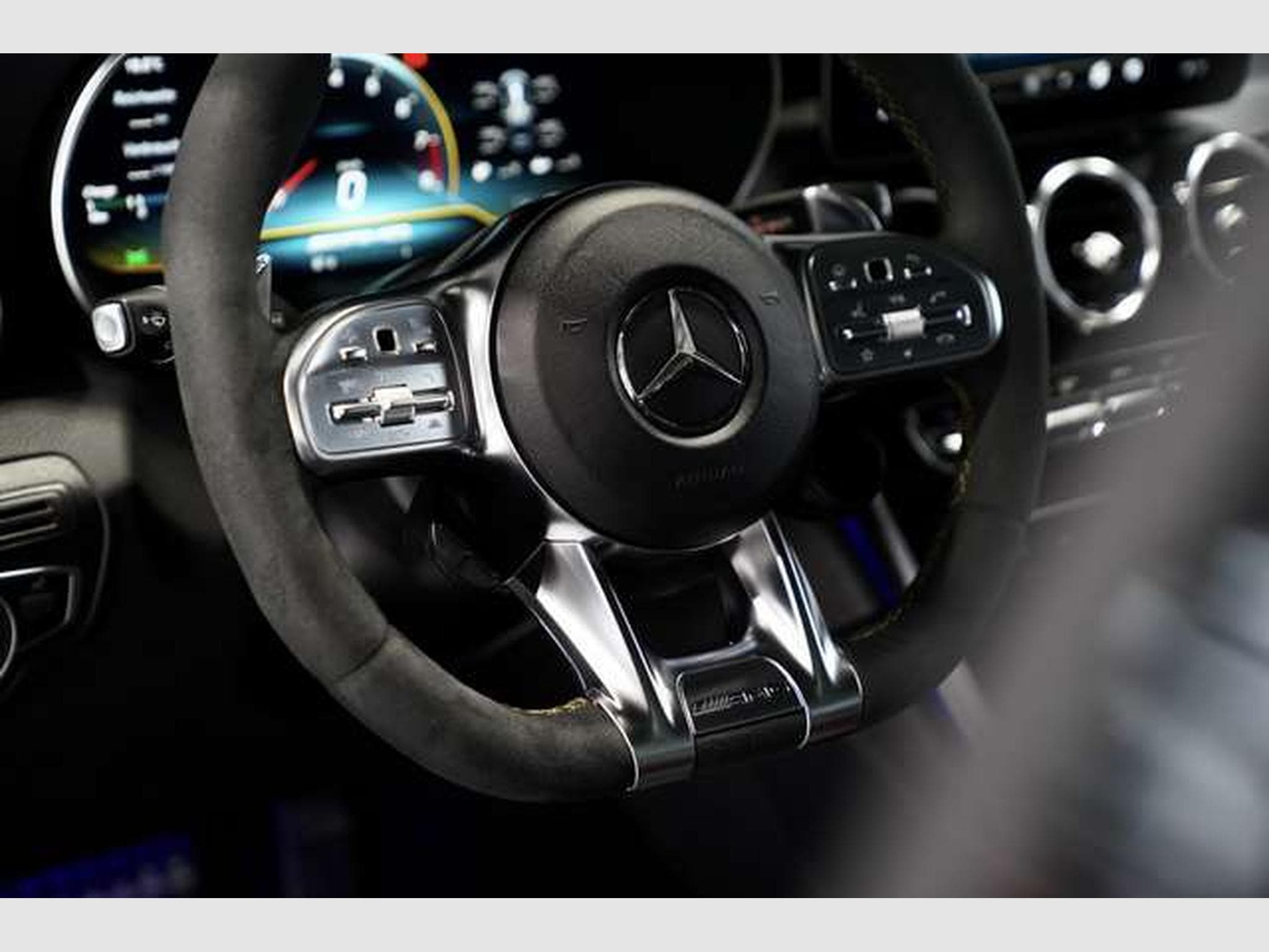 Mercedes GLC 63 AMG 4M *Distr. *Memory *AHK *Pano *360° (2019) - Foto 30