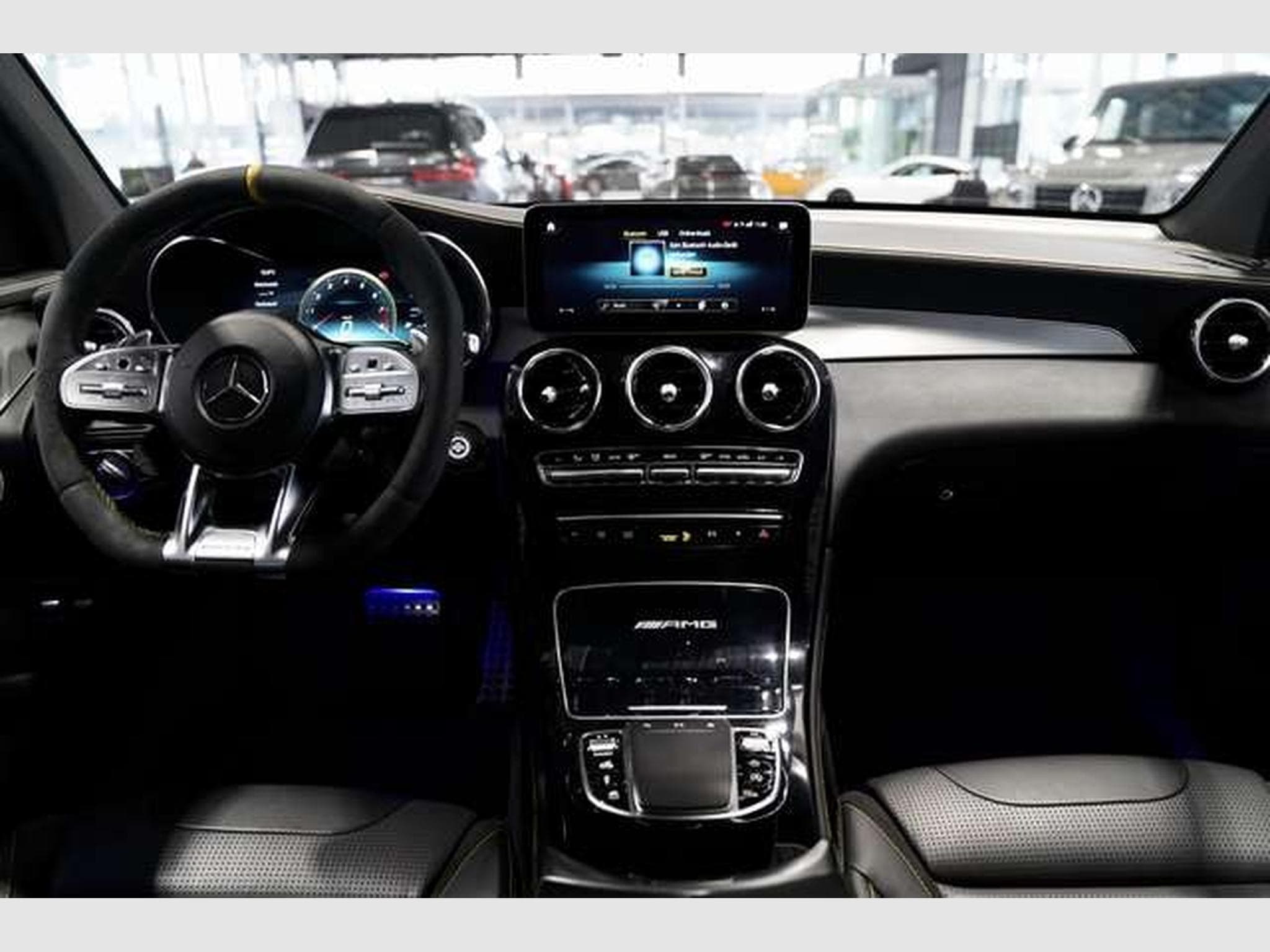 Mercedes GLC 63 AMG 4M *Distr. *Memory *AHK *Pano *360° (2019) - Foto 42