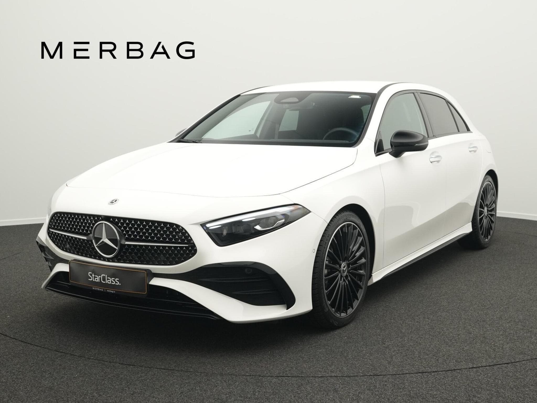 Mercedes A 200 Multi+Night+Kamera+Ambi (2025) - Foto 1
